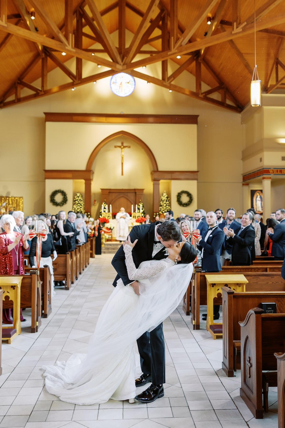 A Classic Winter Wedding at The Hotel Concord 77