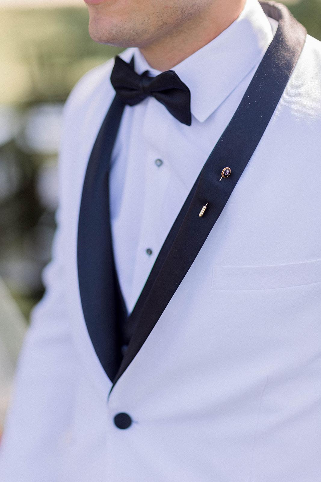 A Rustic Fall Wedding at the Richwood on the River 5
