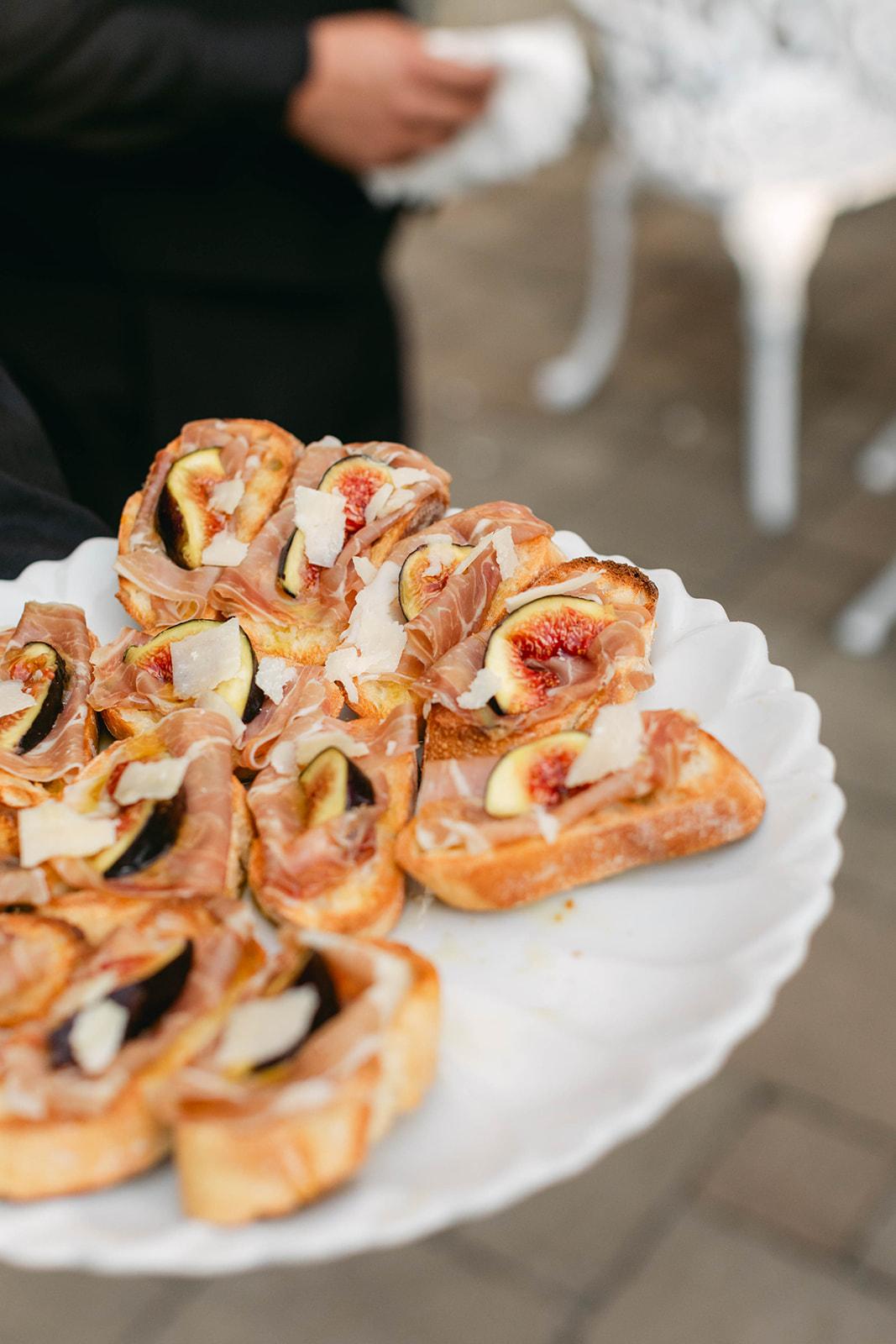 A Glamorous Fall Engagement Party in Toronto 9