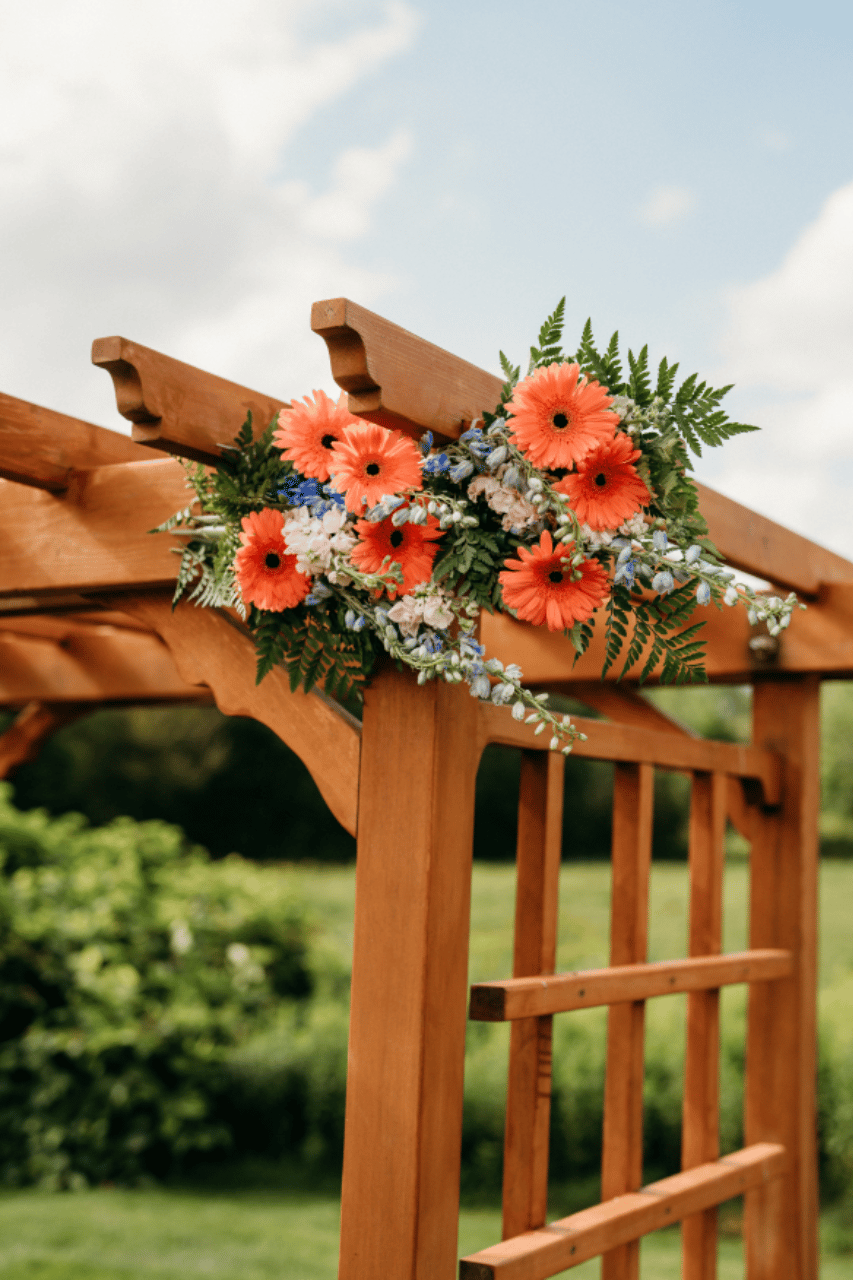 A Modern Summer Wedding at Topnotch Resort