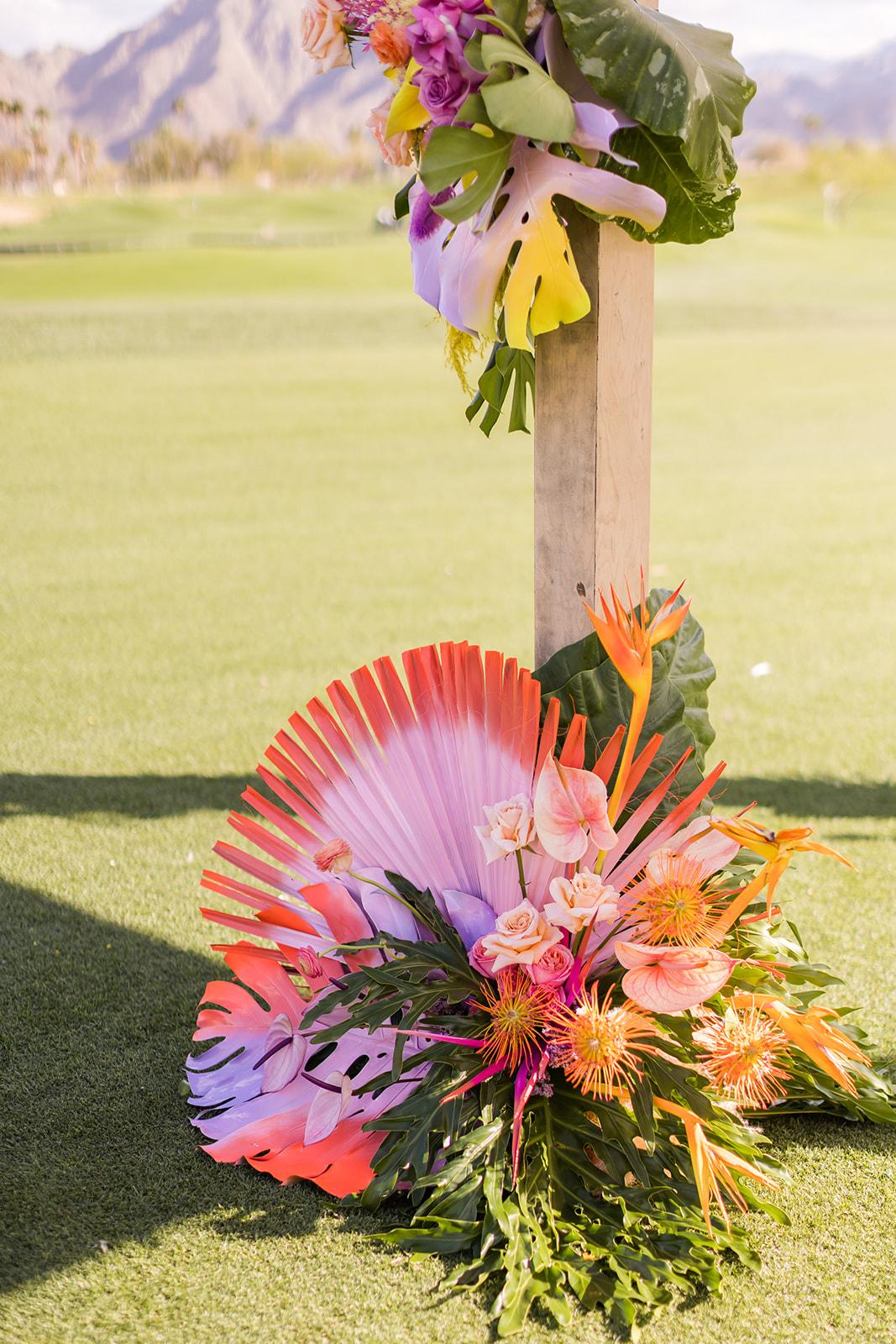 A Modern Spring Wedding at the PGA West Mountain Course 96