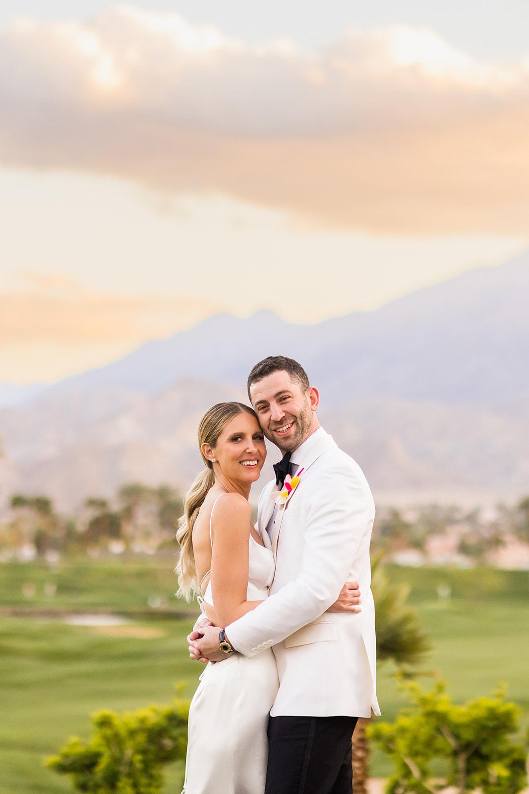 A Modern Spring Wedding at the PGA West Mountain Course 35