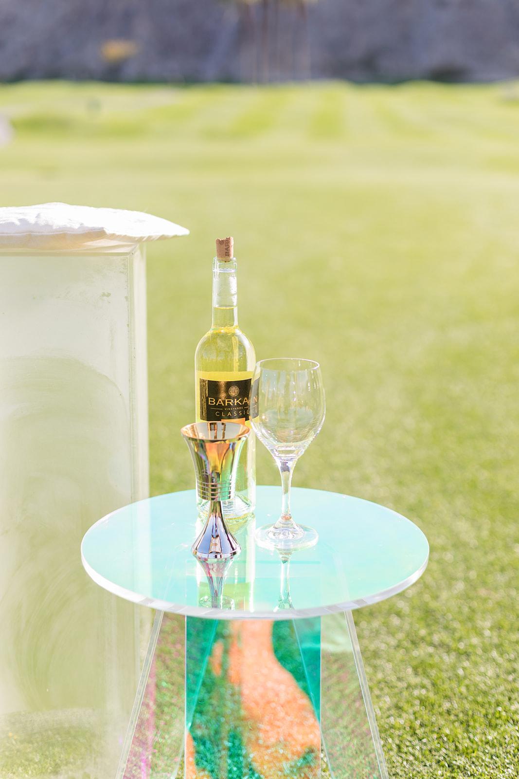 A Modern Spring Wedding at the PGA West Mountain Course 25