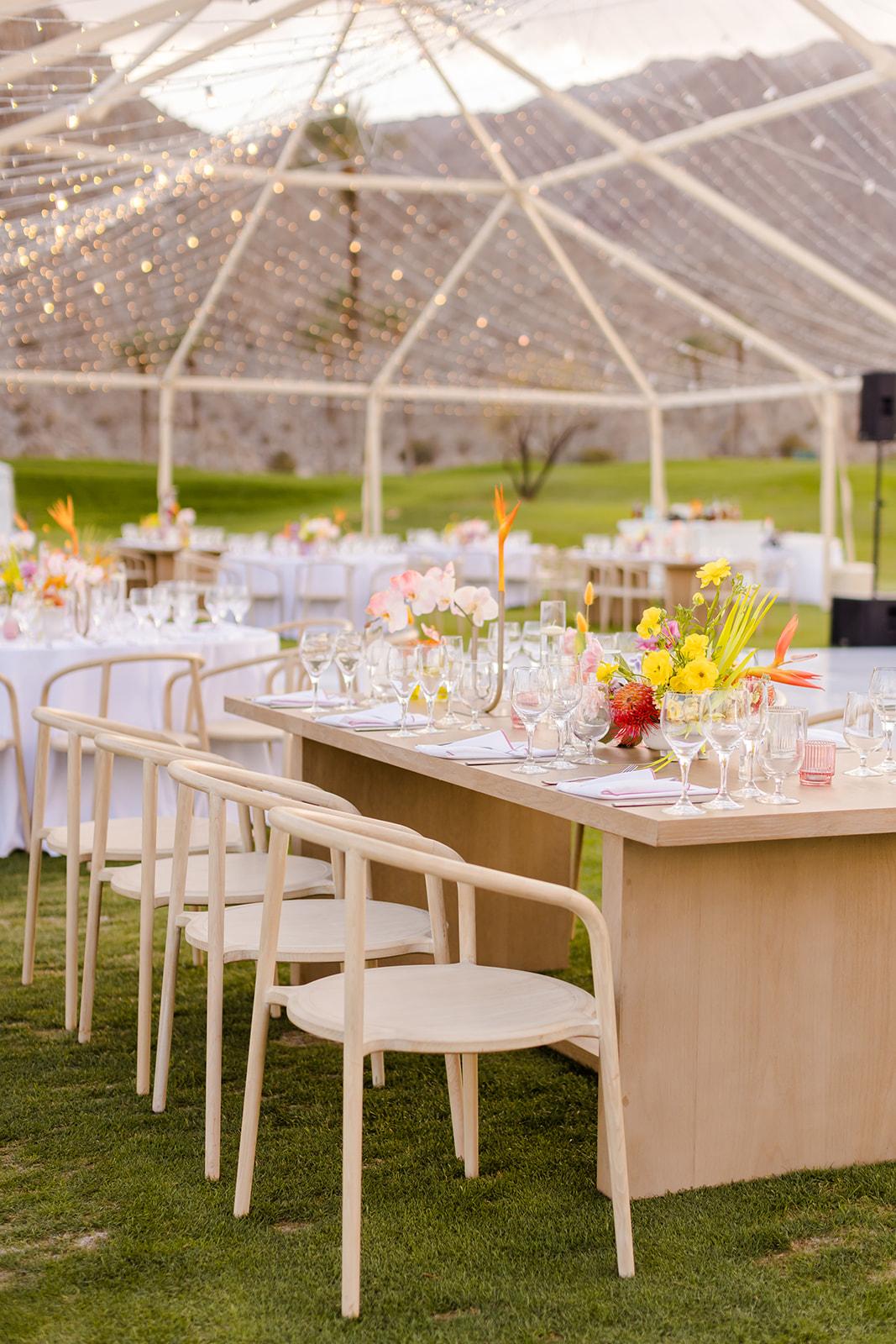 A Modern Spring Wedding at the PGA West Mountain Course 81