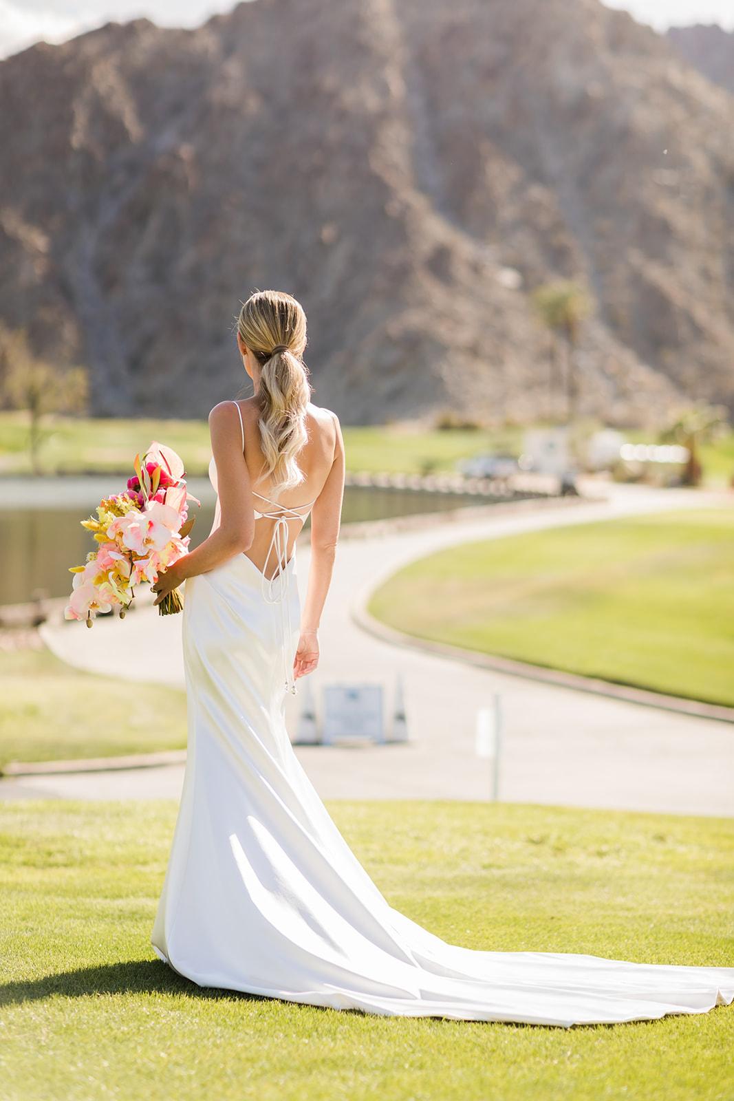 A Modern Spring Wedding at the PGA West Mountain Course 12