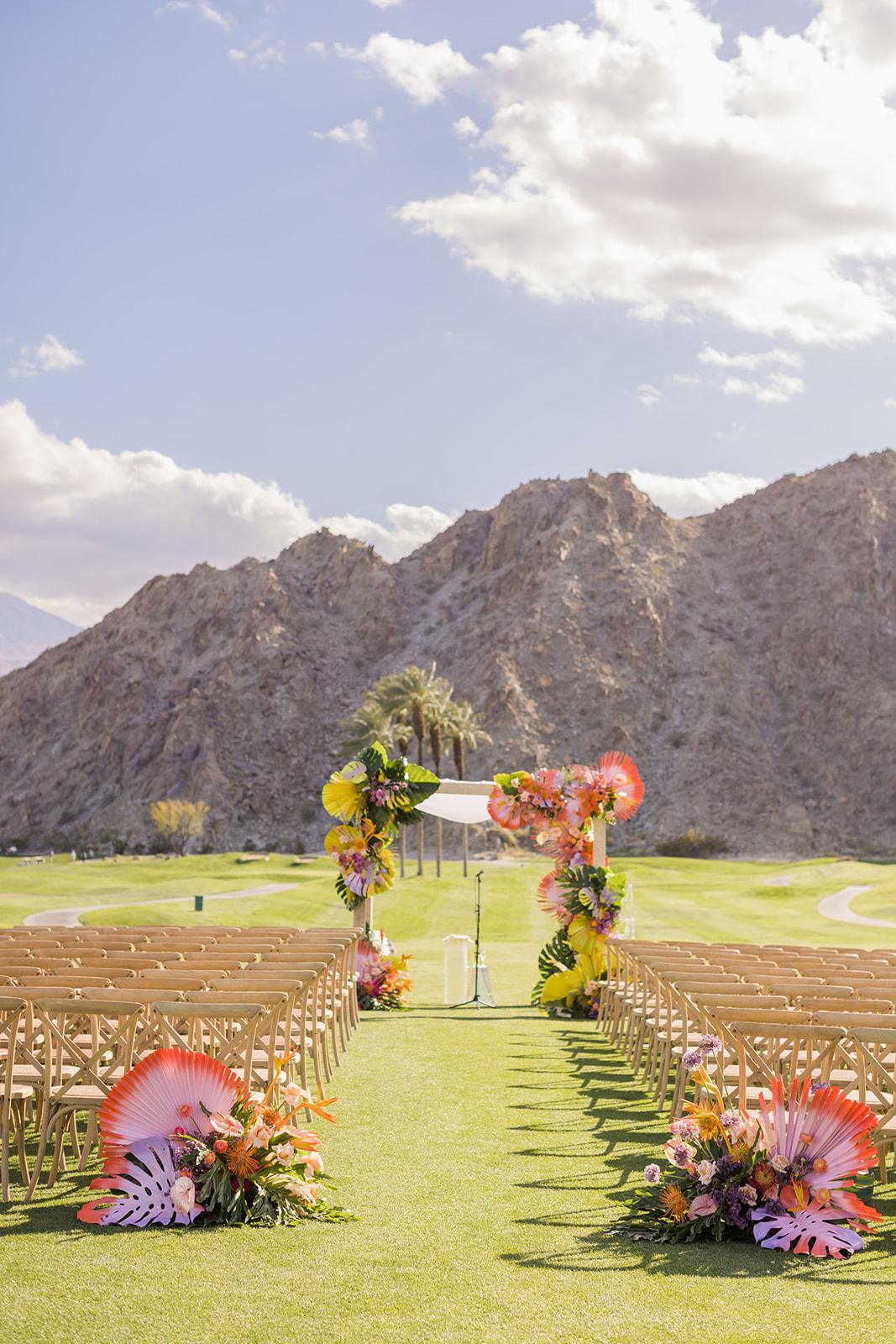 A Modern Spring Wedding at the PGA West Mountain Course 88