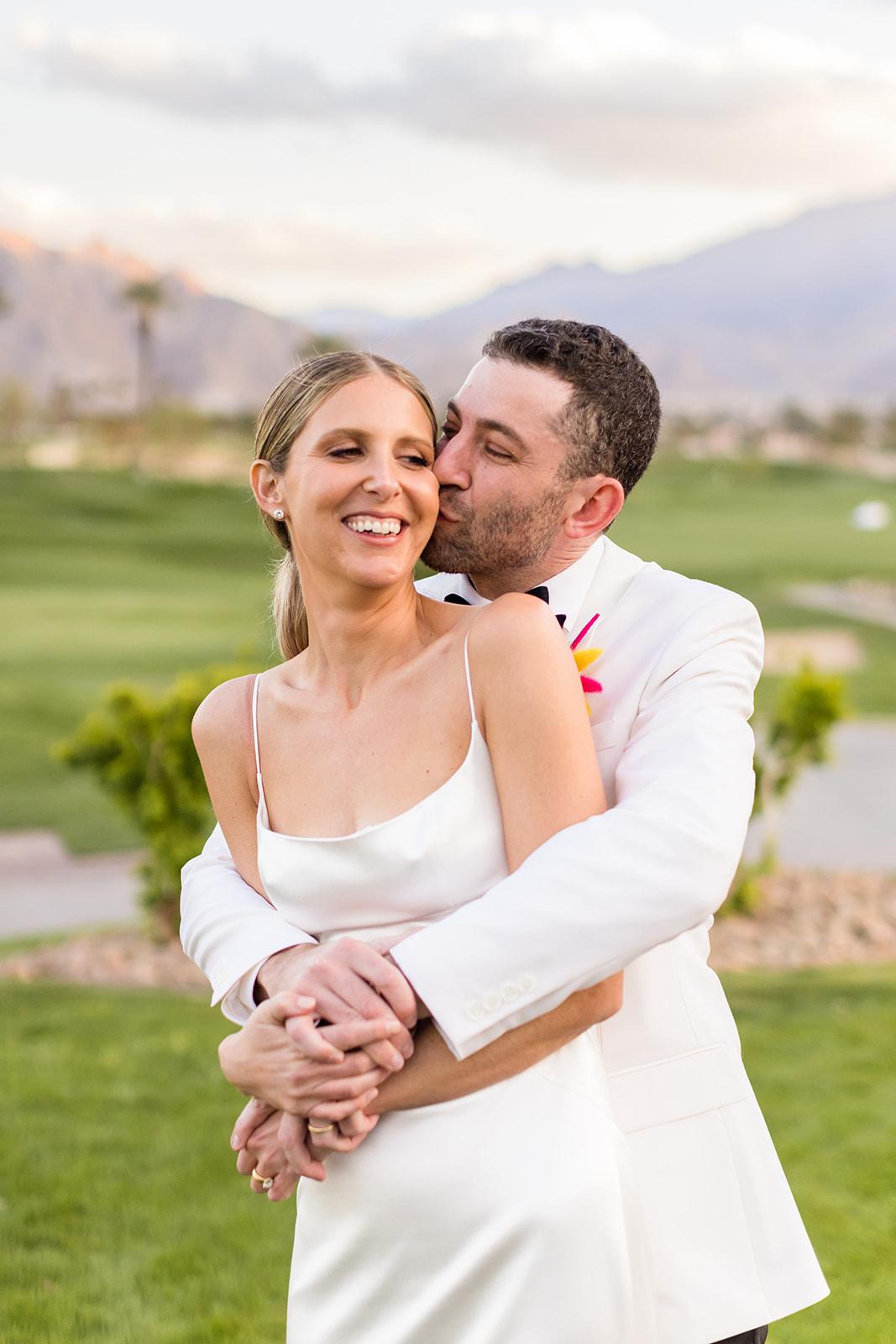 A Modern Spring Wedding at the PGA West Mountain Course 17