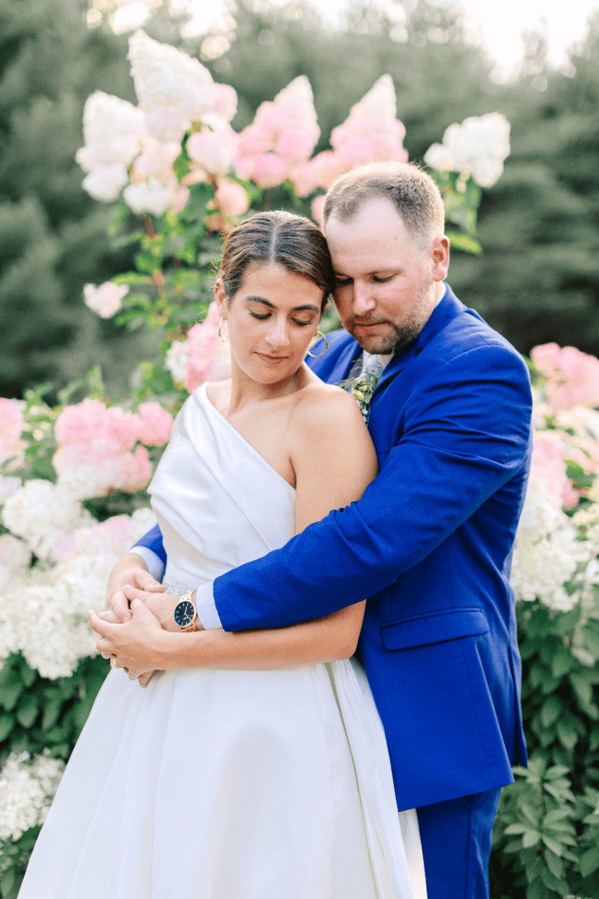 A Romantic Summer Wedding in New Hampshire photo 2