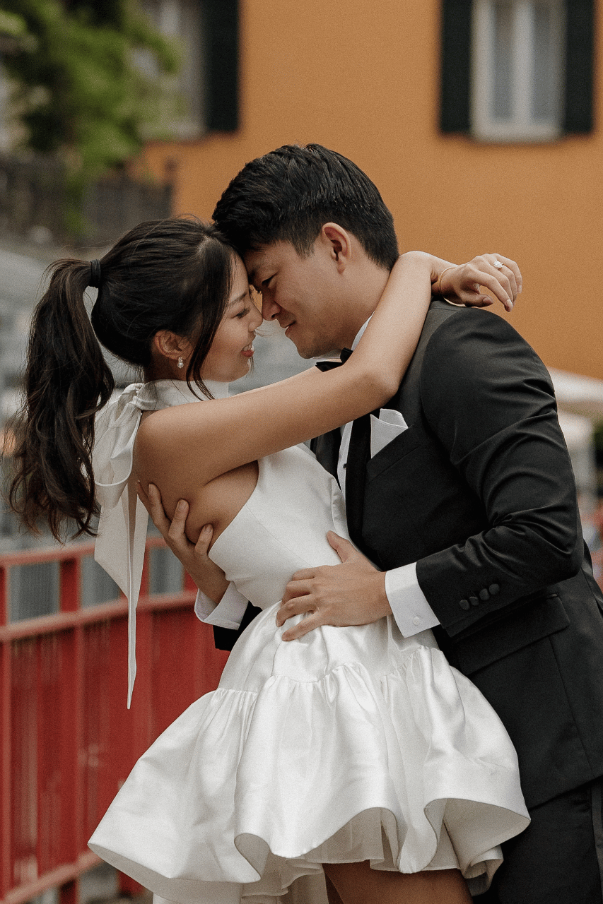 A Romantic Spring Engagement Shoot in Lake Como