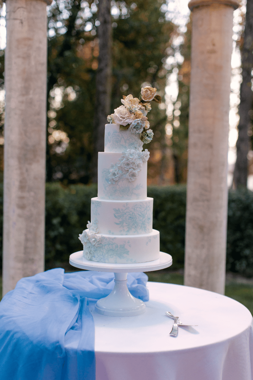 Tuscan Wedding Cakes