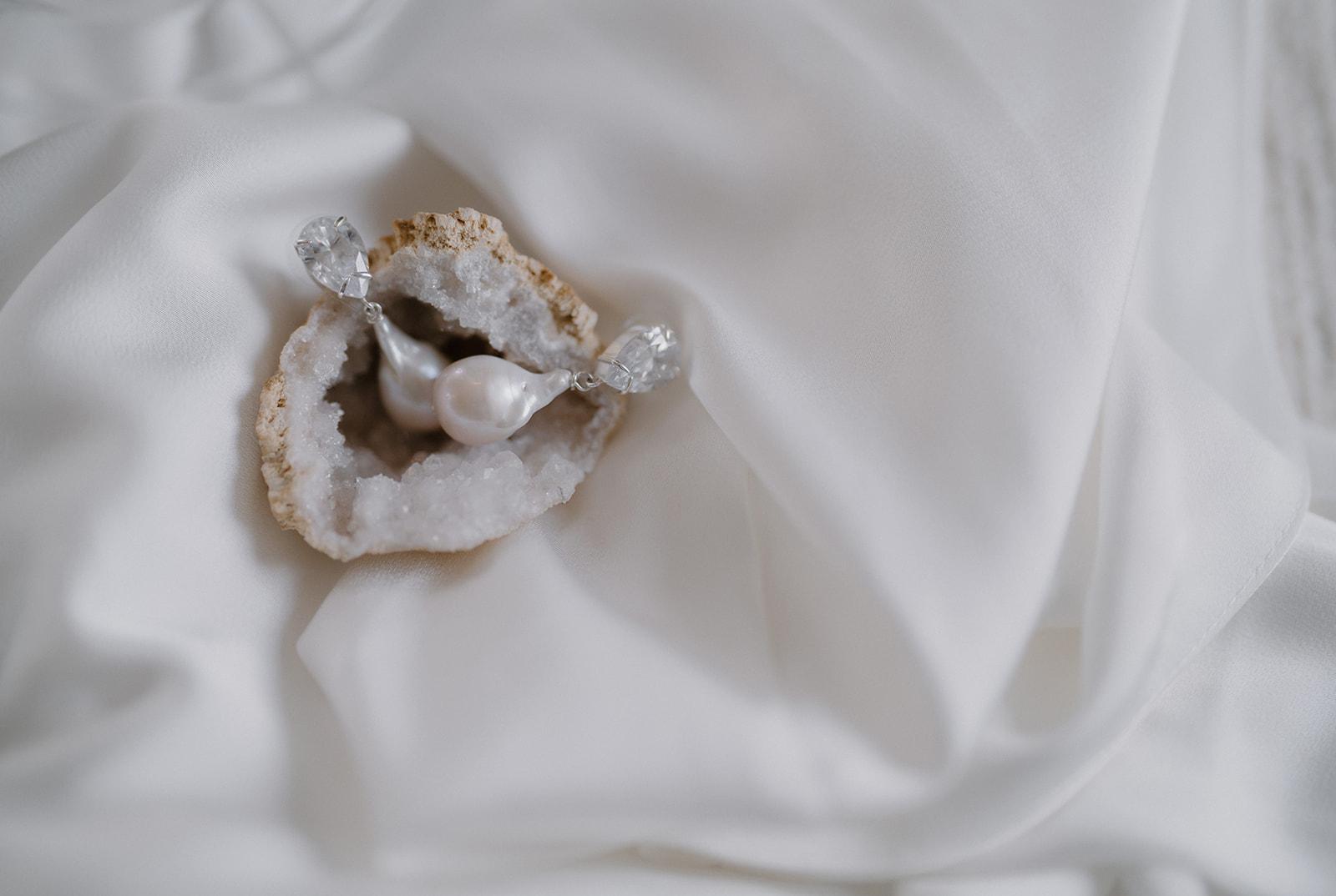 A Romantic Winter Wedding at Dundas Castle 1