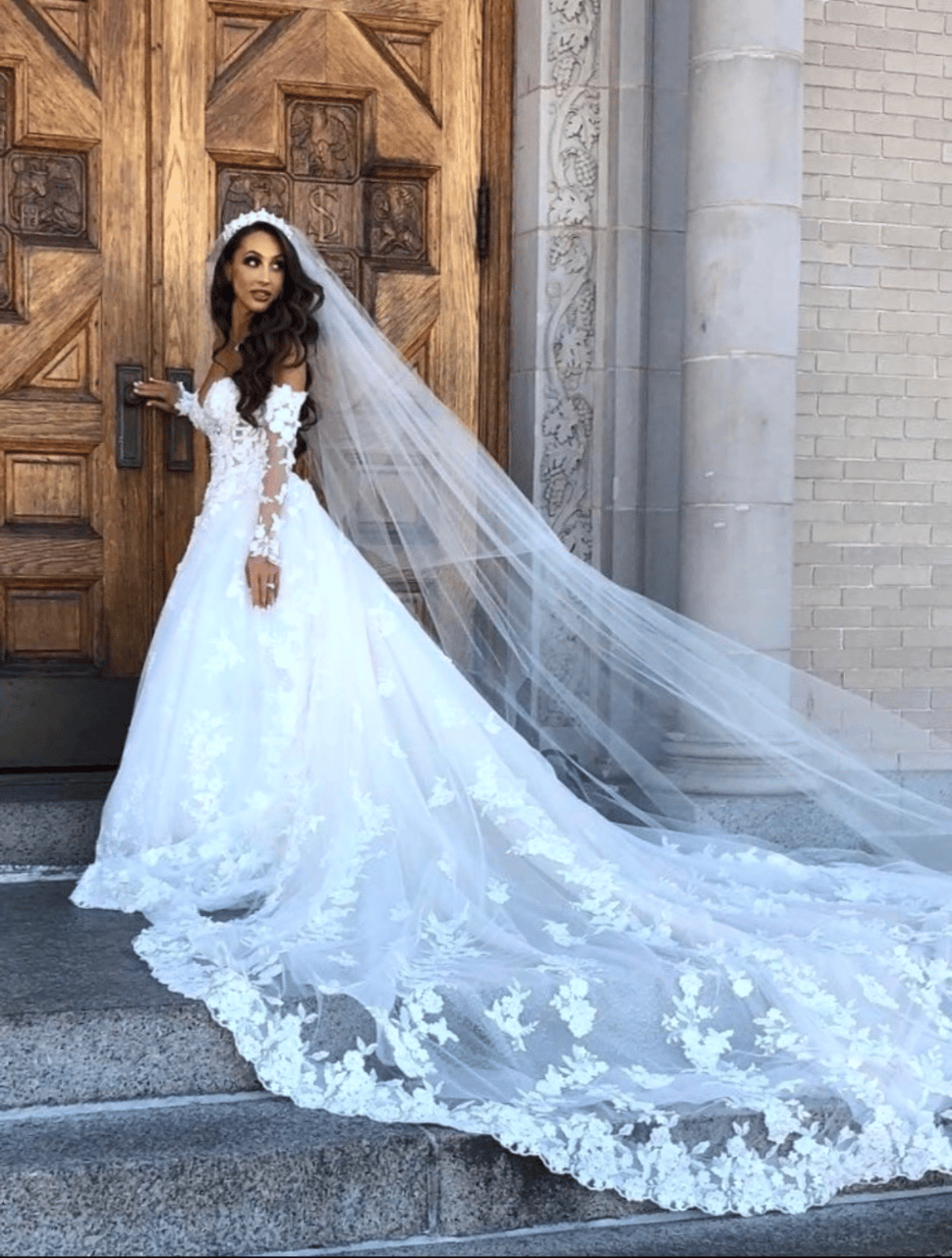 Julie Harris Designs Bridal Veils & Accessories portfolio 2