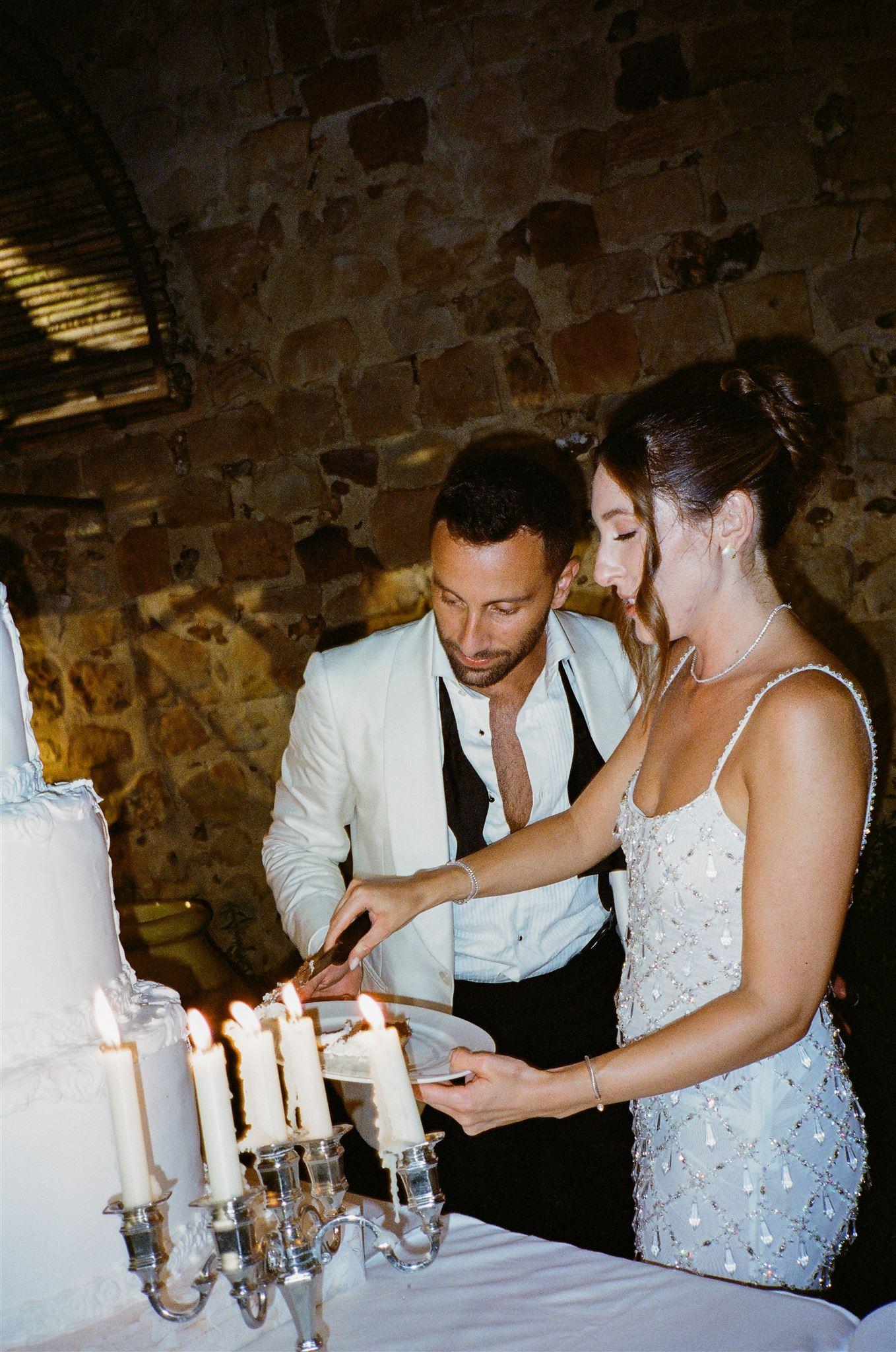 A Classic Summer Wedding at Chateau de Vallery photo 2