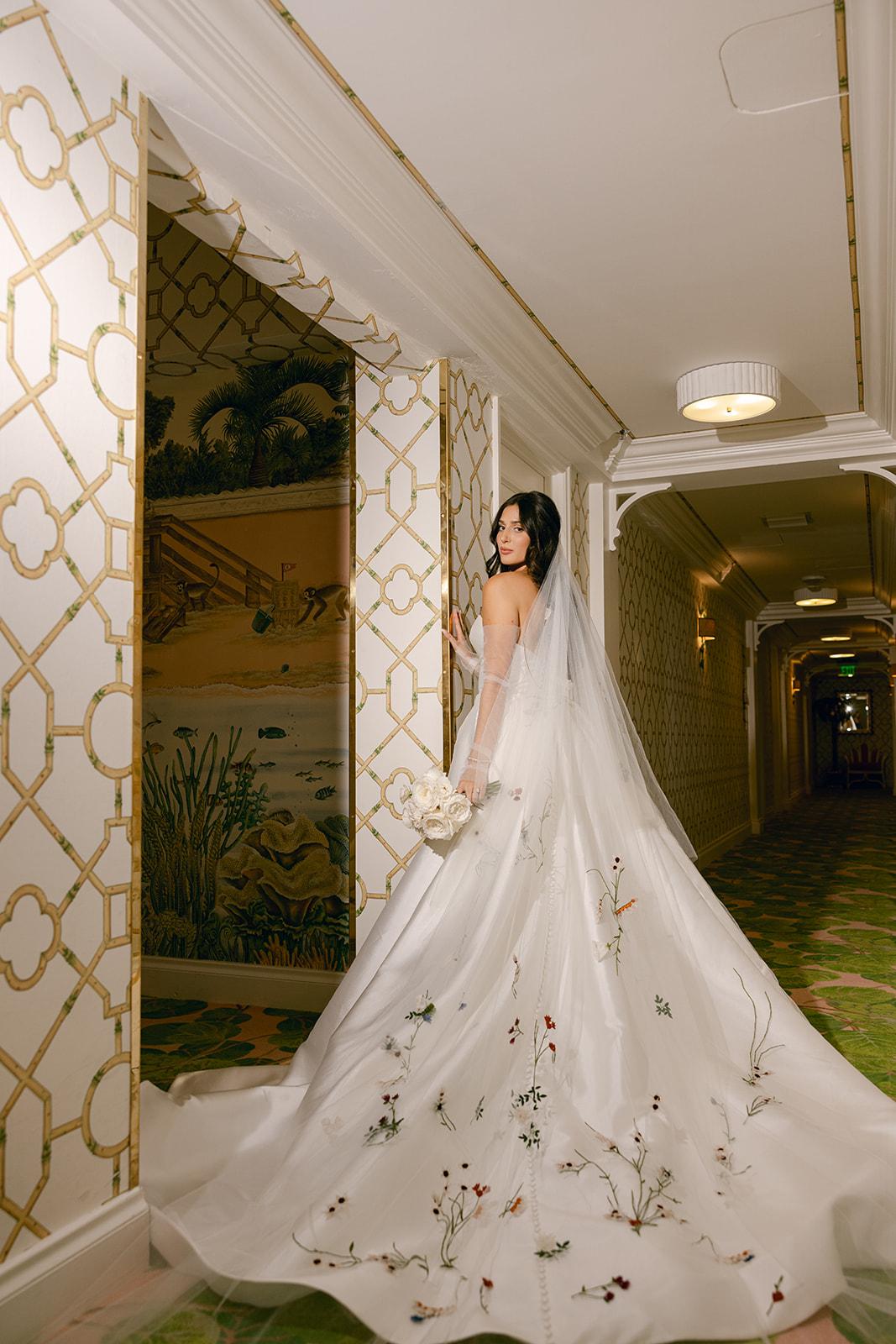 A Classic Fall Wedding at The Colony Hotel 11