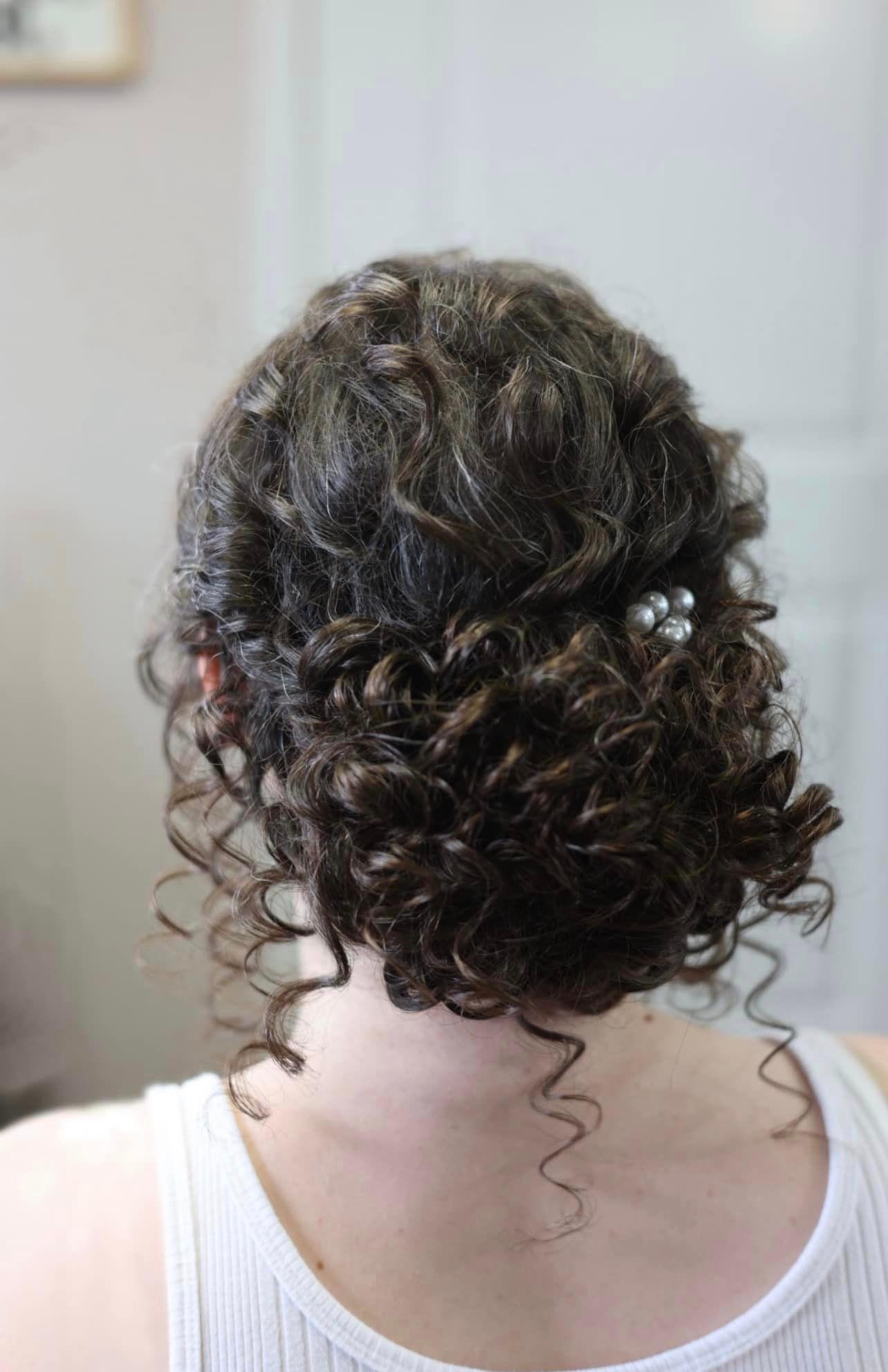 Debra Petrielli Freelance Hairstylist & Makeup Artist A N D Pro Team portfolio 5