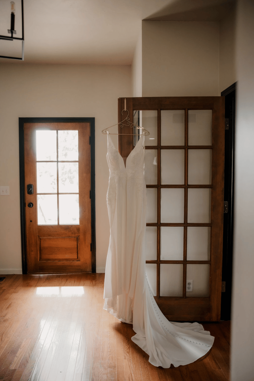 Something White Bridal Boutique portfolio 4