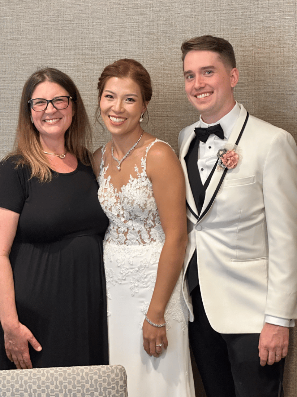 Samantha Mineo - Wedding Officiant portfolio 1