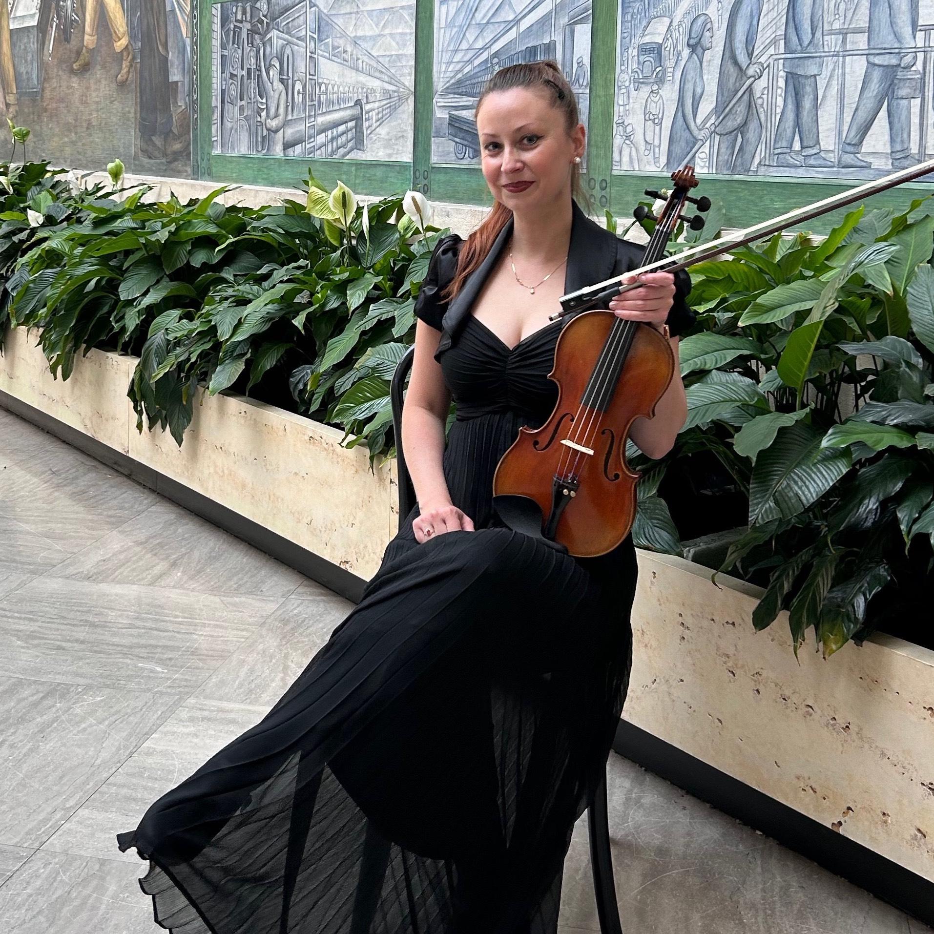 Florys Violin Art