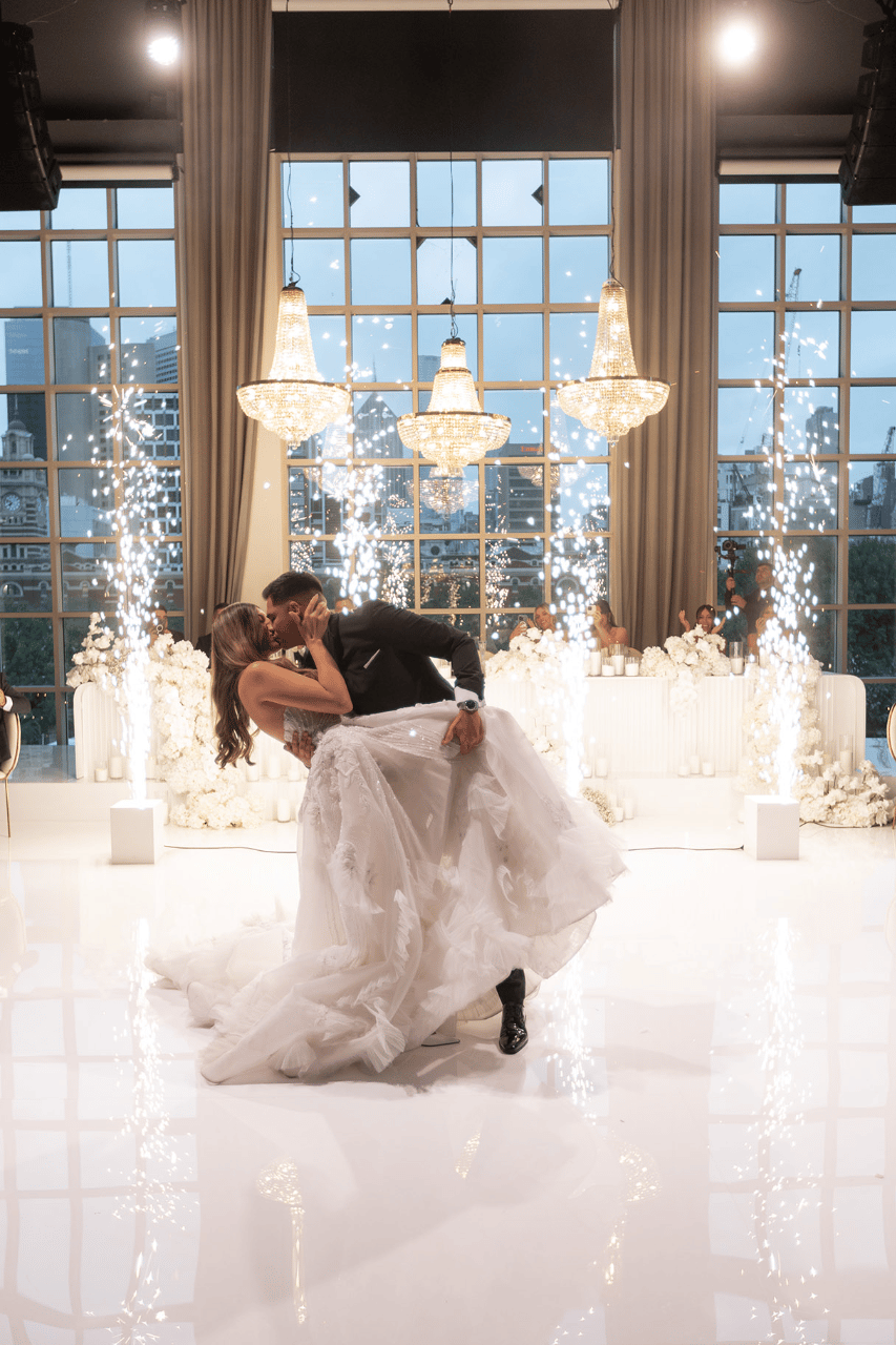 A Glamorous Summer Wedding at Metropolis Events photo 4