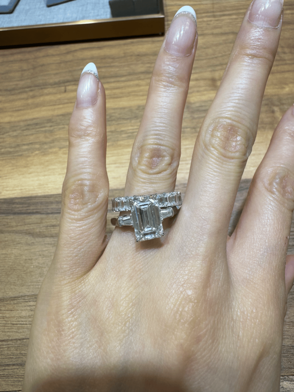 VVS Jewelry Co. portfolio 5