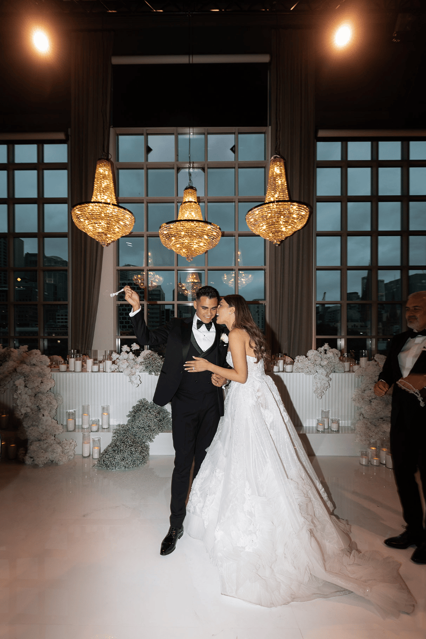 A Glamorous Summer Wedding at Metropolis Events
