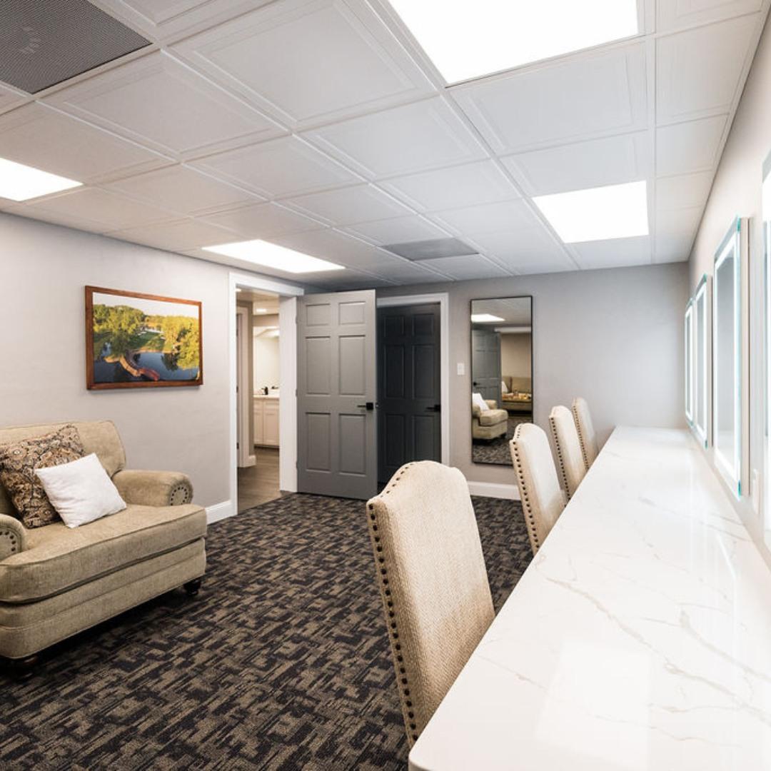 The Club at Twin Lakes portfolio 4