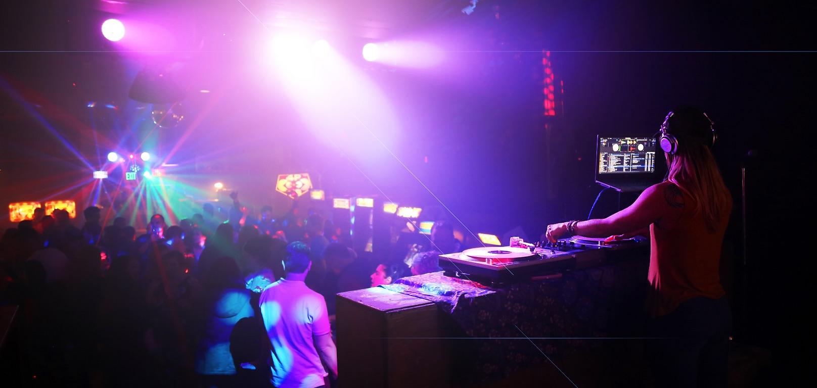 DJ Mandy Mac portfolio 2