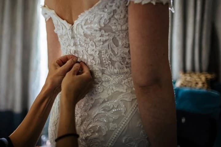 Rebekah Hock Bridal Alterations portfolio 1