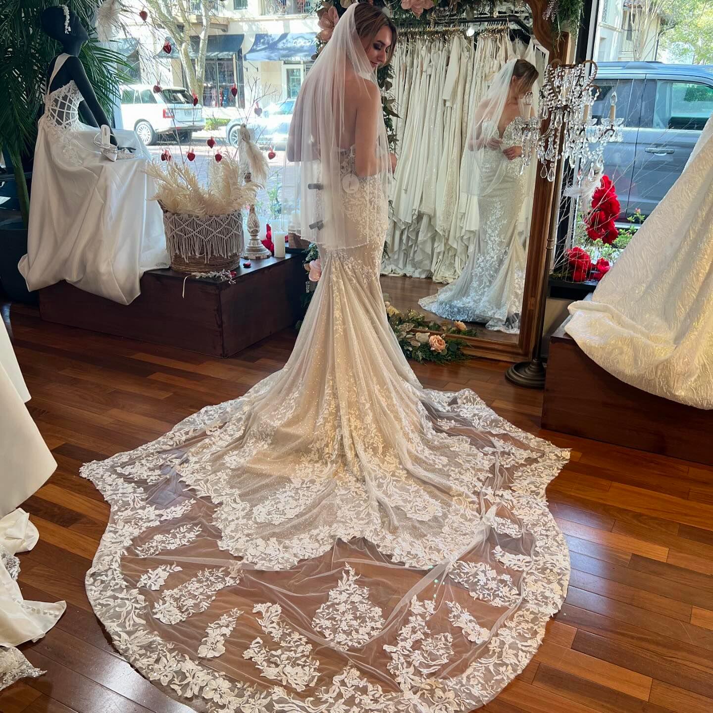 La Petite Fleur Couture Bridal Atelier portfolio 5