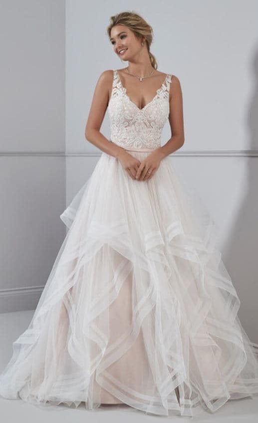 KMG Bridal Studio portfolio 5