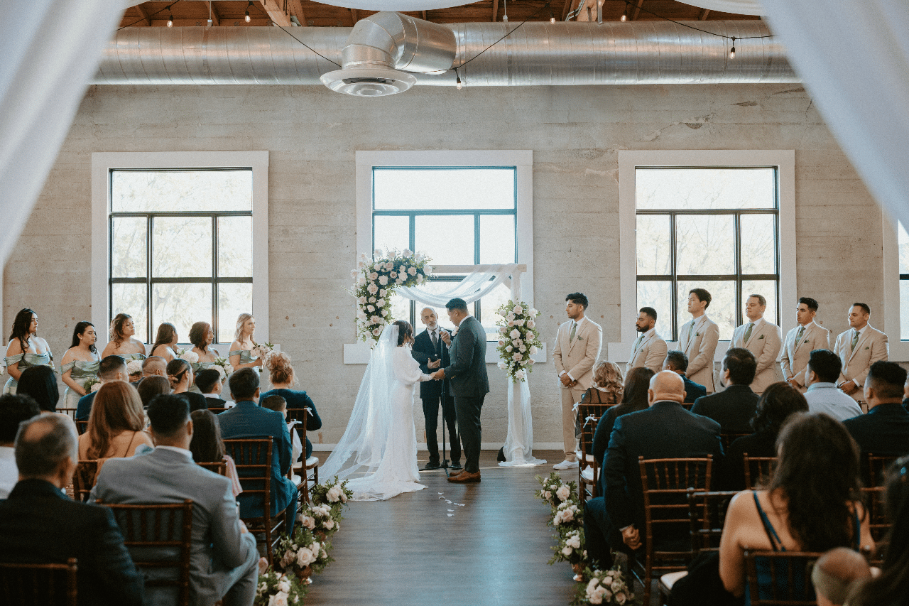 A Classic Spring Wedding at The 1912 photo 2