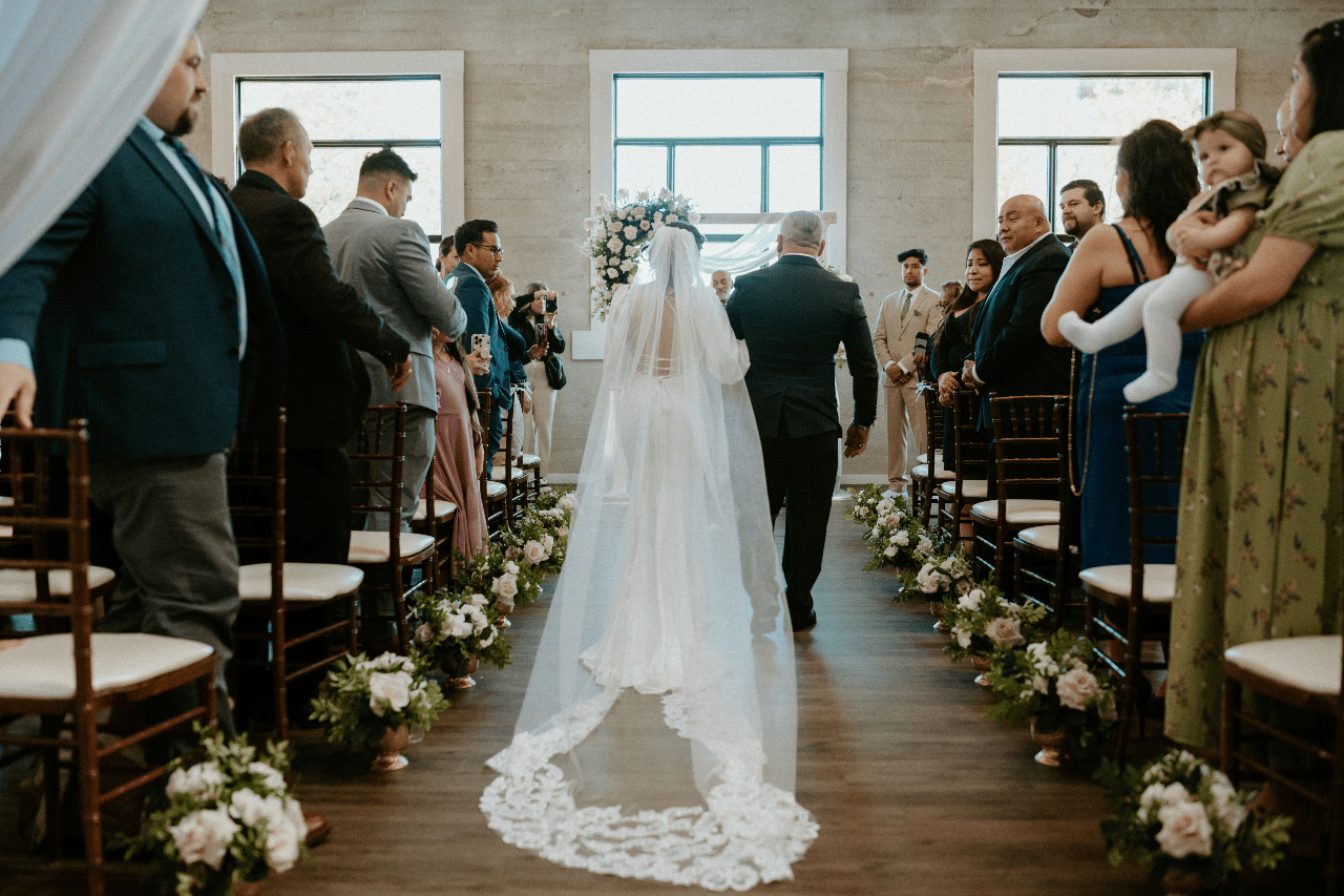 A Classic Spring Wedding at The 1912 photo 3