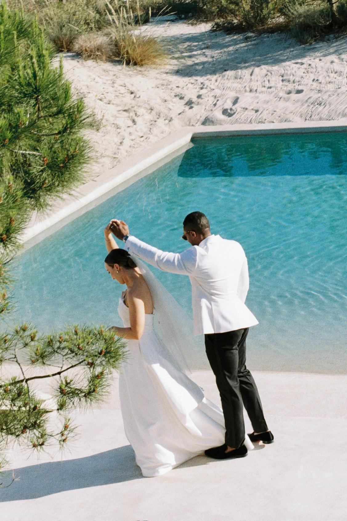A Beach Spring Wedding at a Private Villa in Portugal 1