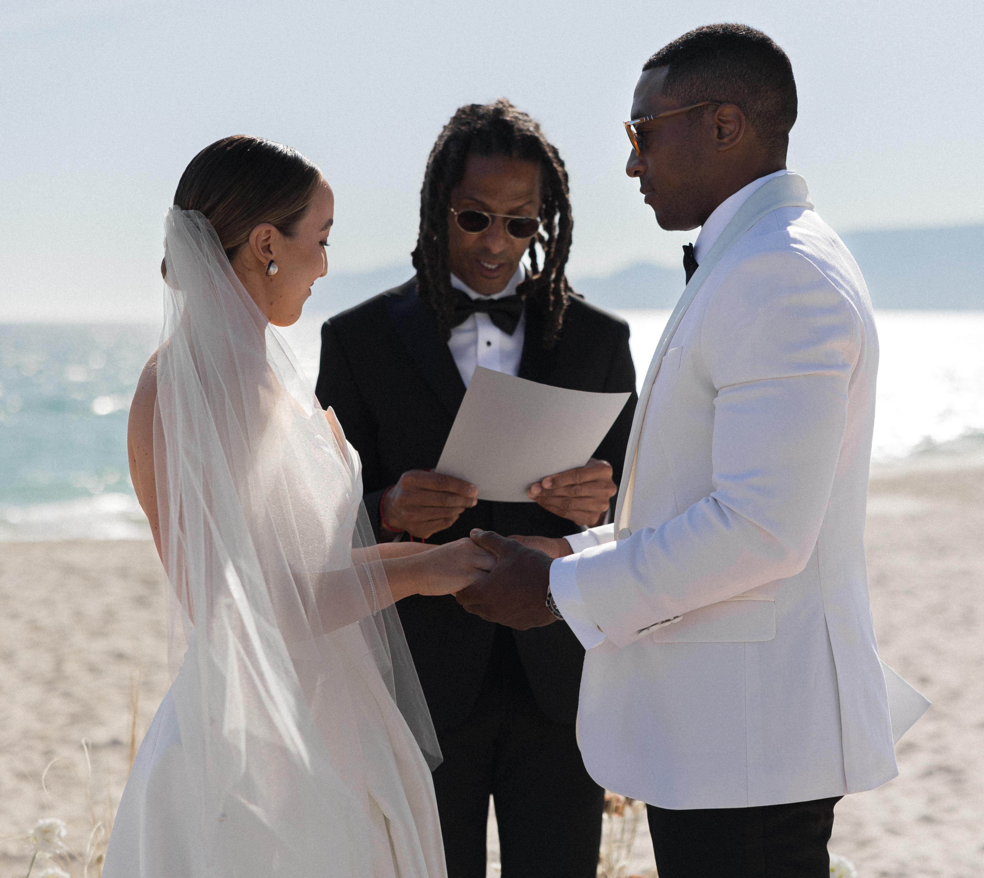 A Beach Spring Wedding at a Private Villa in Portugal 13