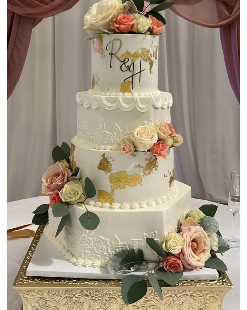 Cakes by ToMo portfolio 2