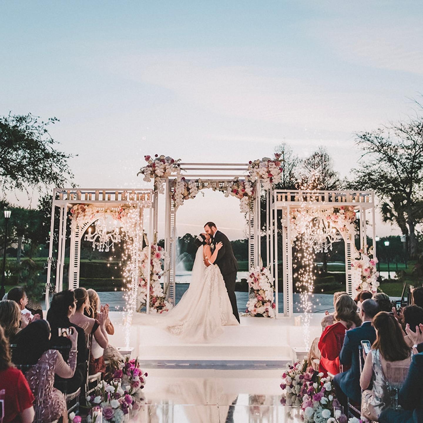 Designer Weddings by Carly Rose portfolio 5