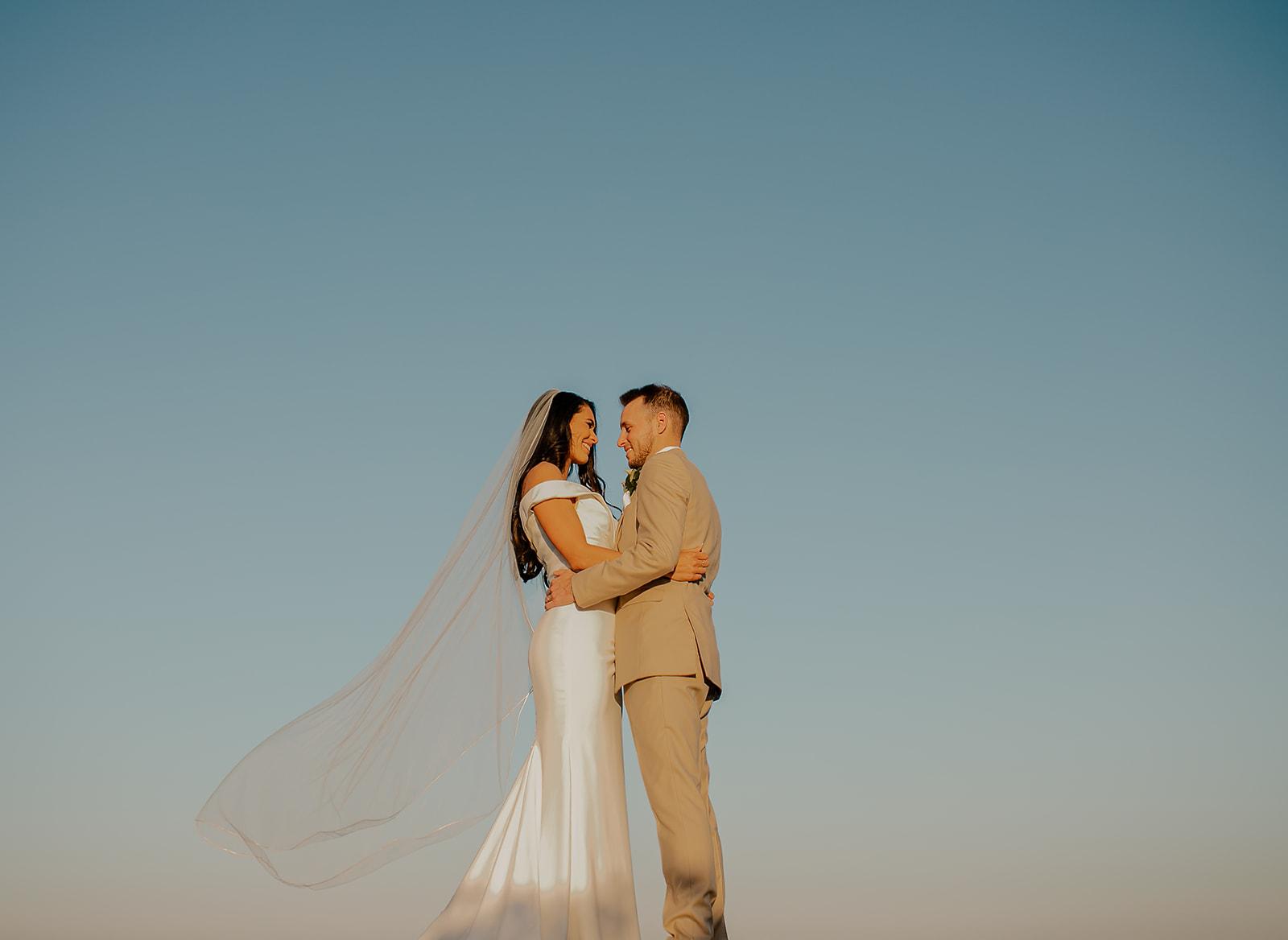 A Romantic Fall Wedding at the Bella Terre Vineyard 2