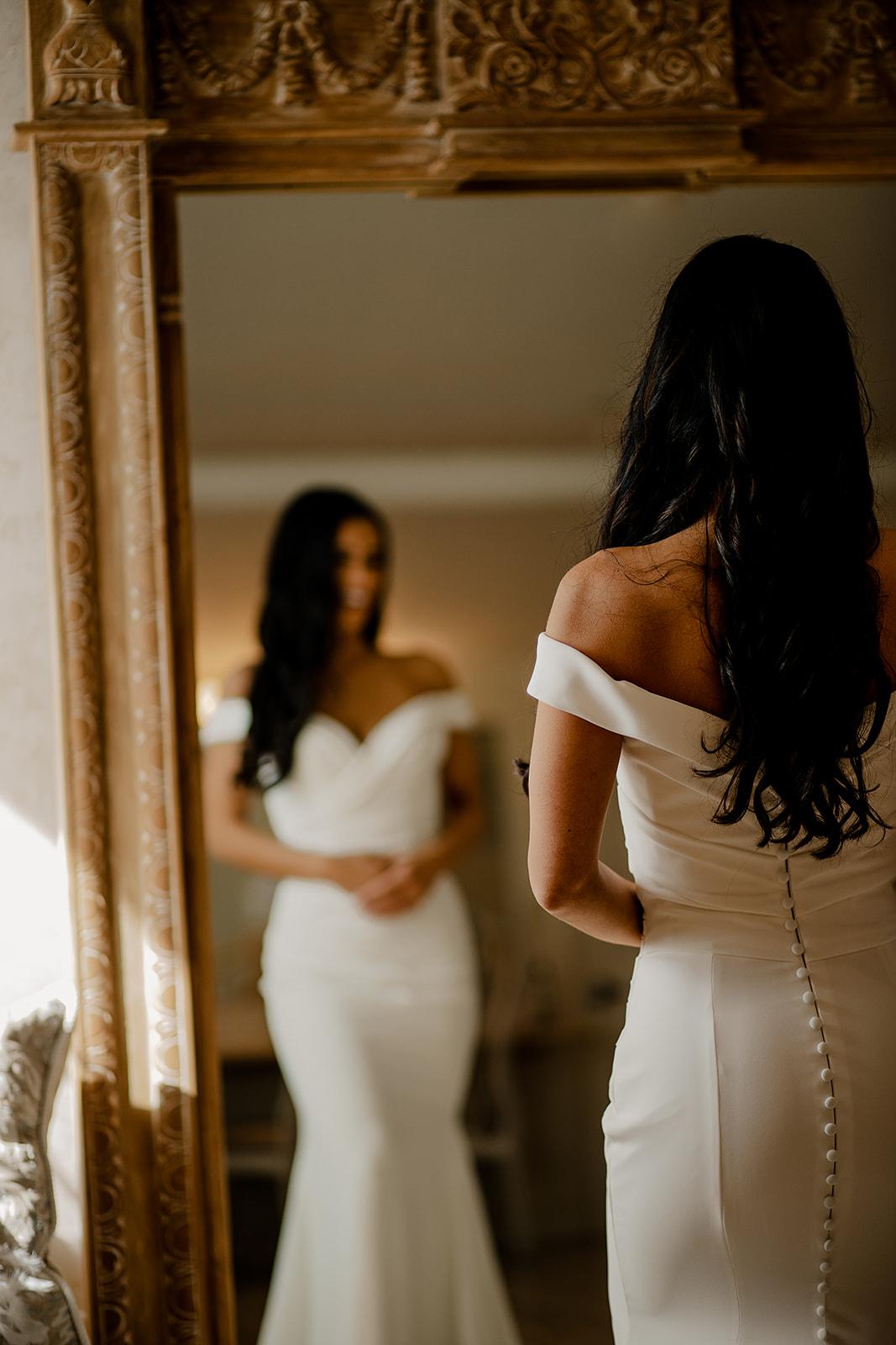 A Romantic Fall Wedding at the Bella Terre Vineyard 9