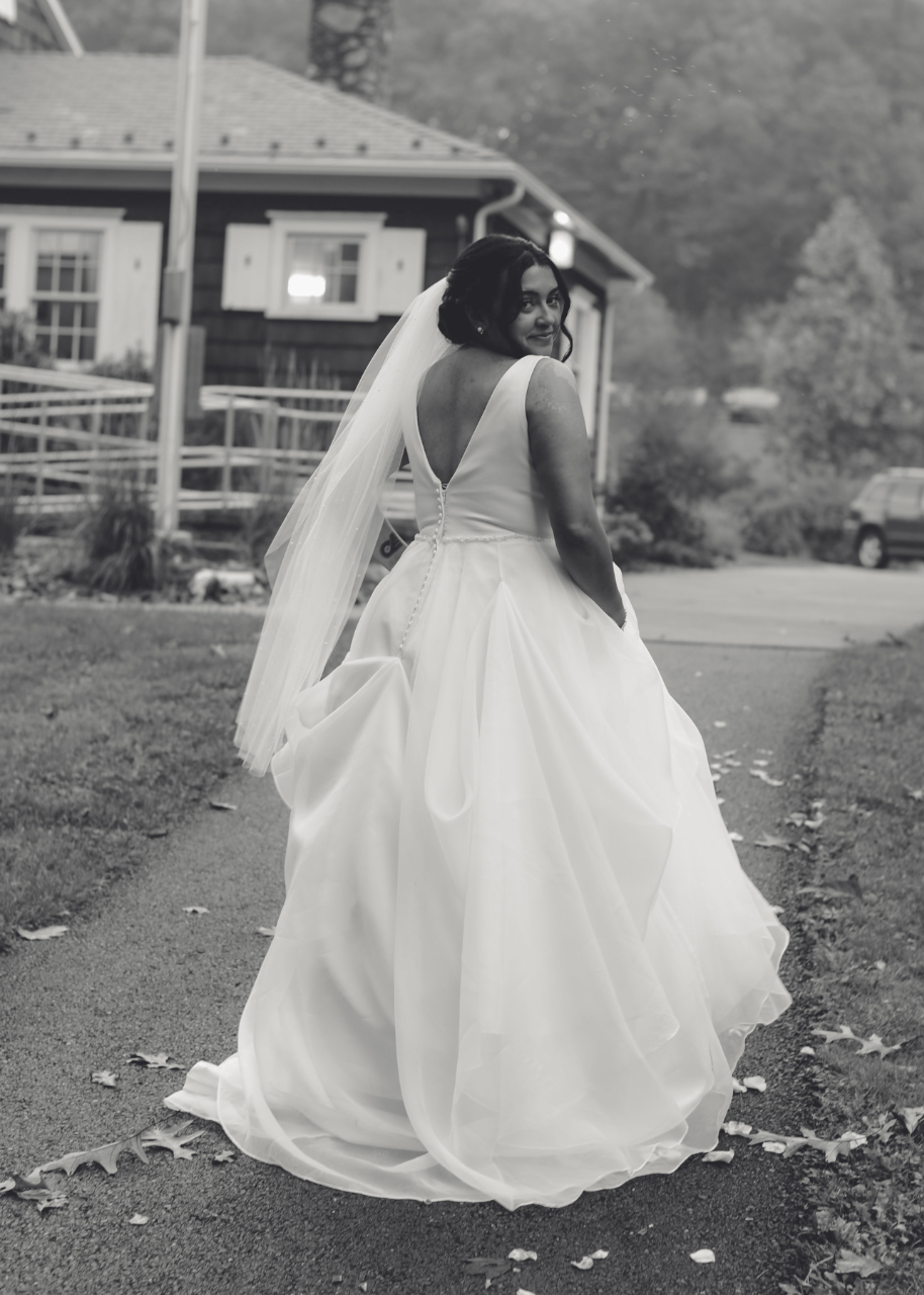 L&H Bridal RACK portfolio 1