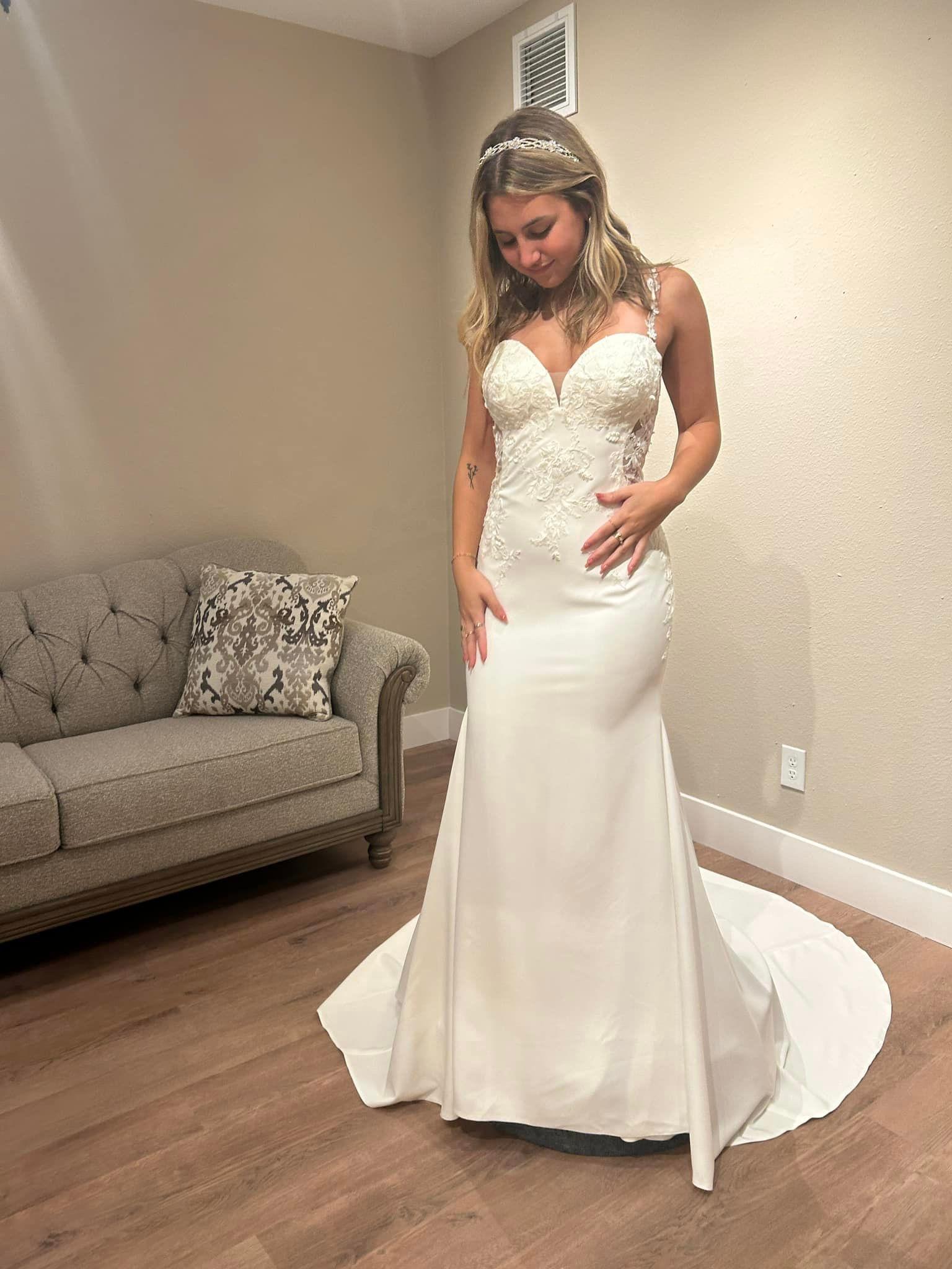 Lena’s Bridal Studio portfolio 3