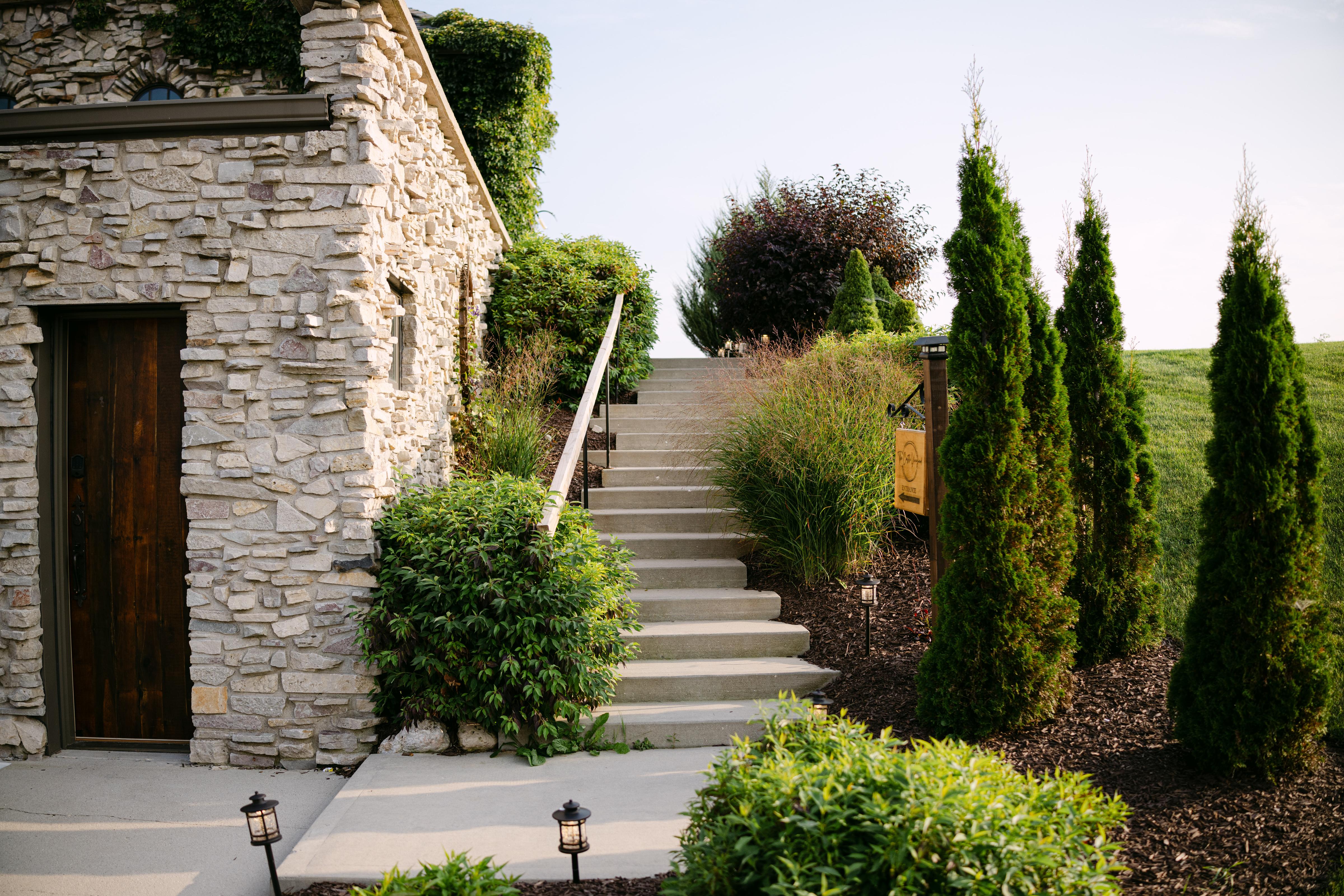 A Romantic Fall Wedding at The Castle Vineyard 4