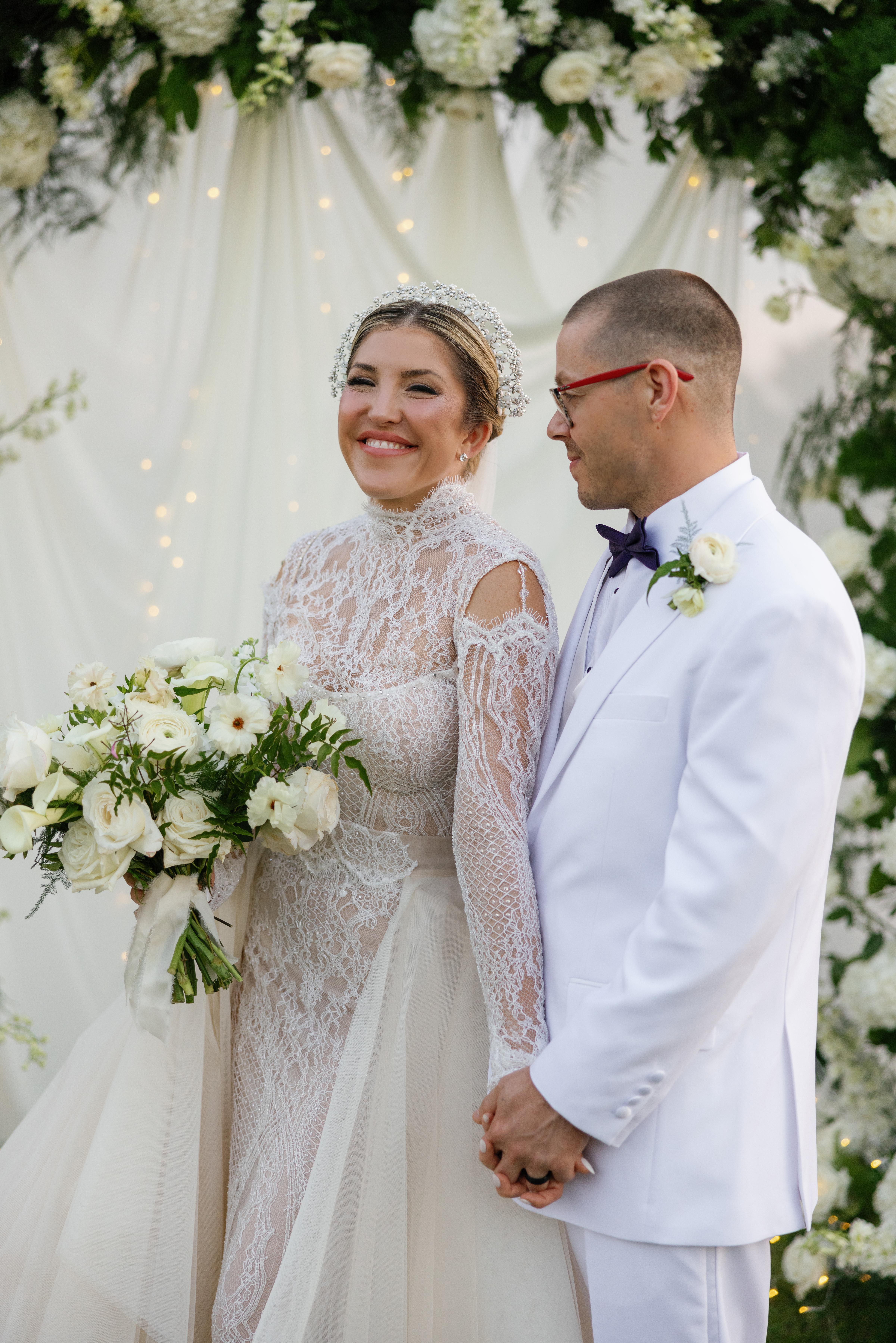 A Romantic Fall Wedding at The Castle Vineyard 37