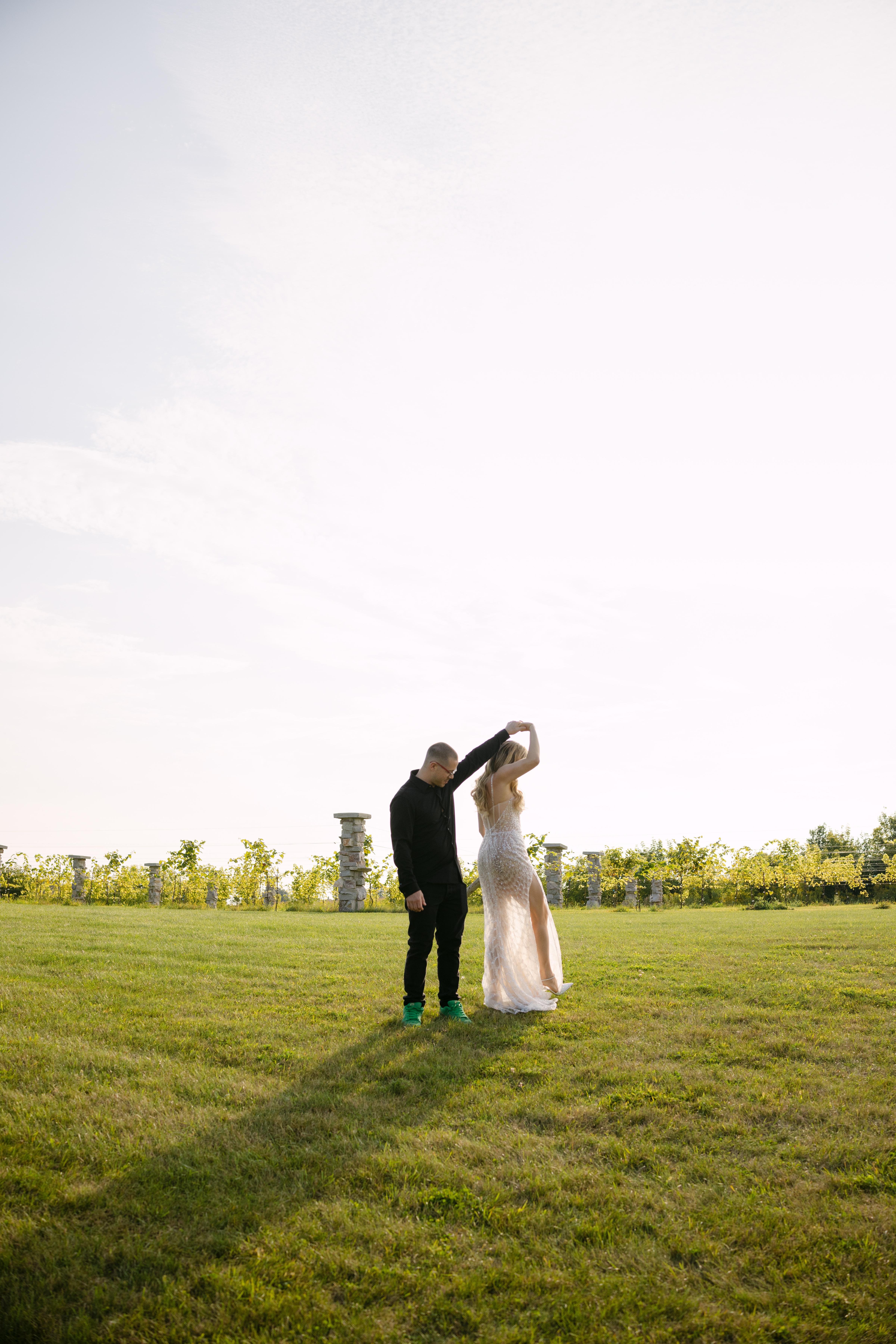 A Romantic Fall Wedding at The Castle Vineyard 41