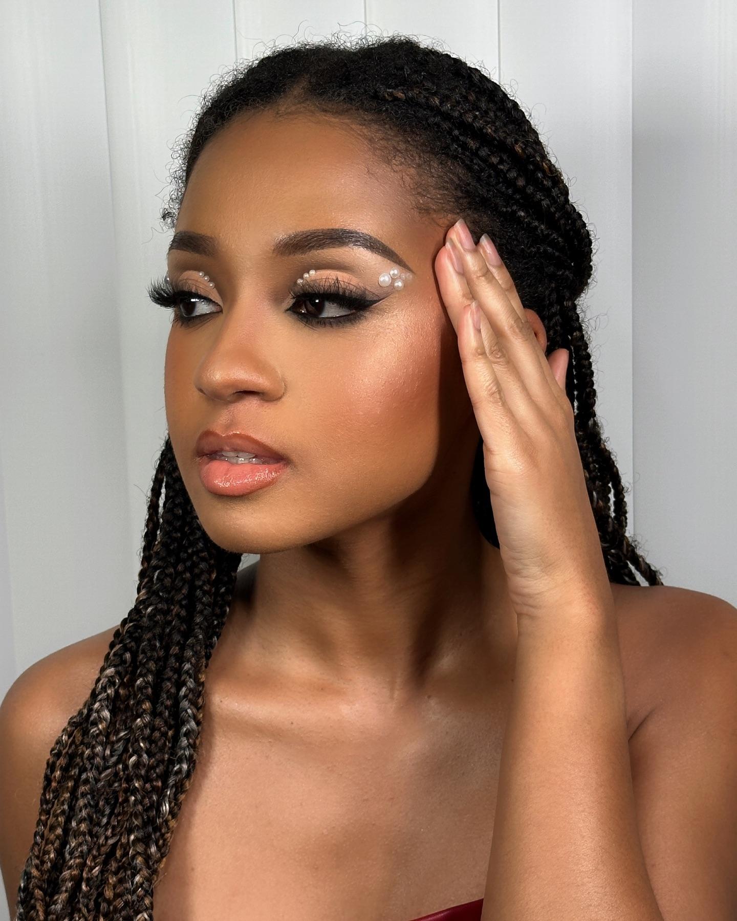 Lizy Glam & Glow