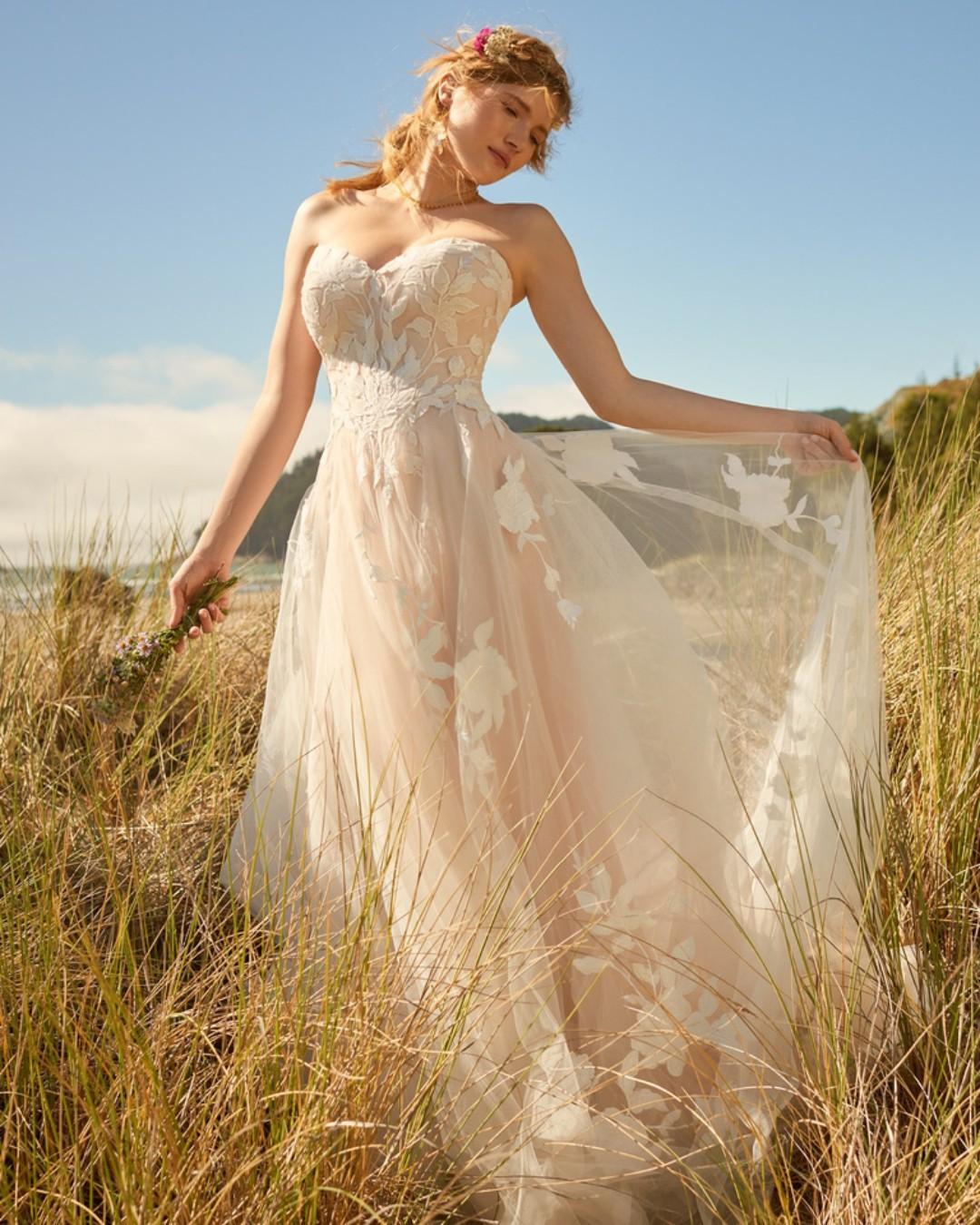 L&H Bridal RACK