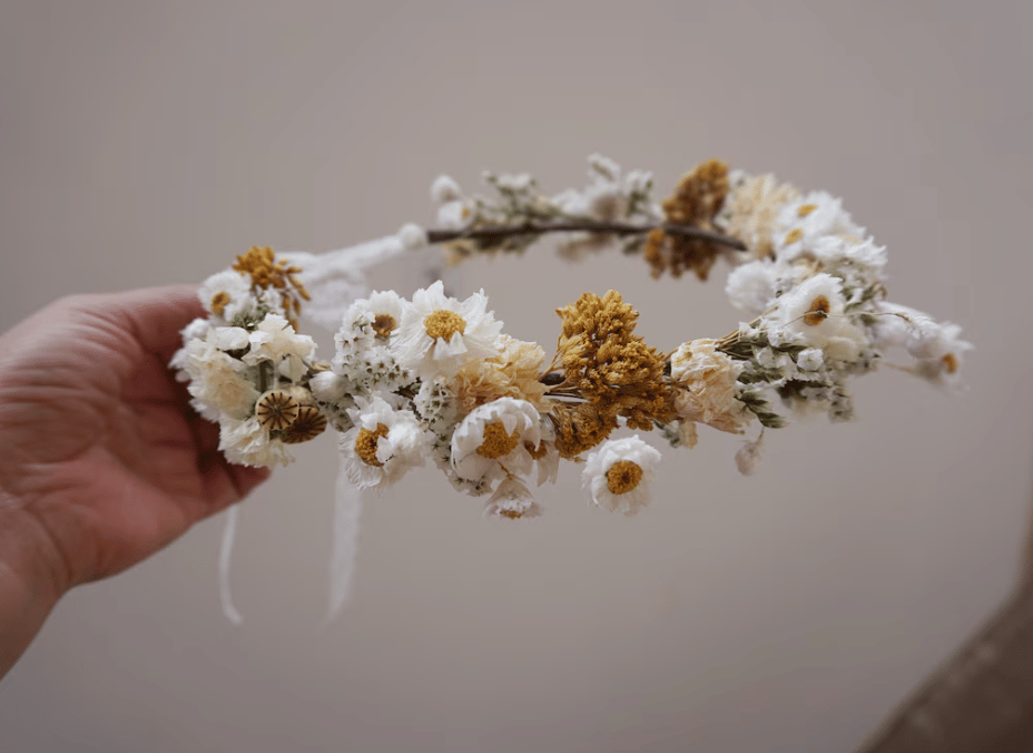 Daisies Dried Flower Crown
