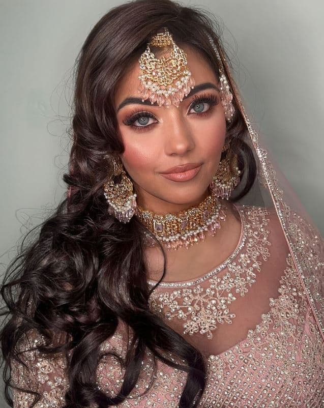 Make Up By Haleema portfolio 5