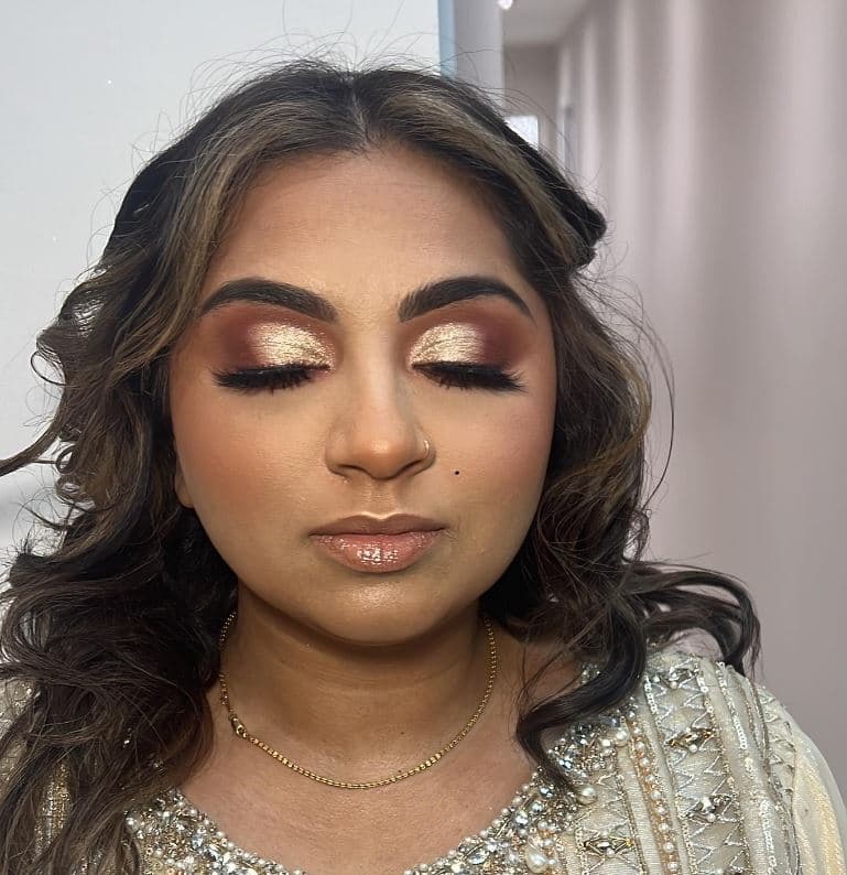 Make Up By Haleema portfolio 4