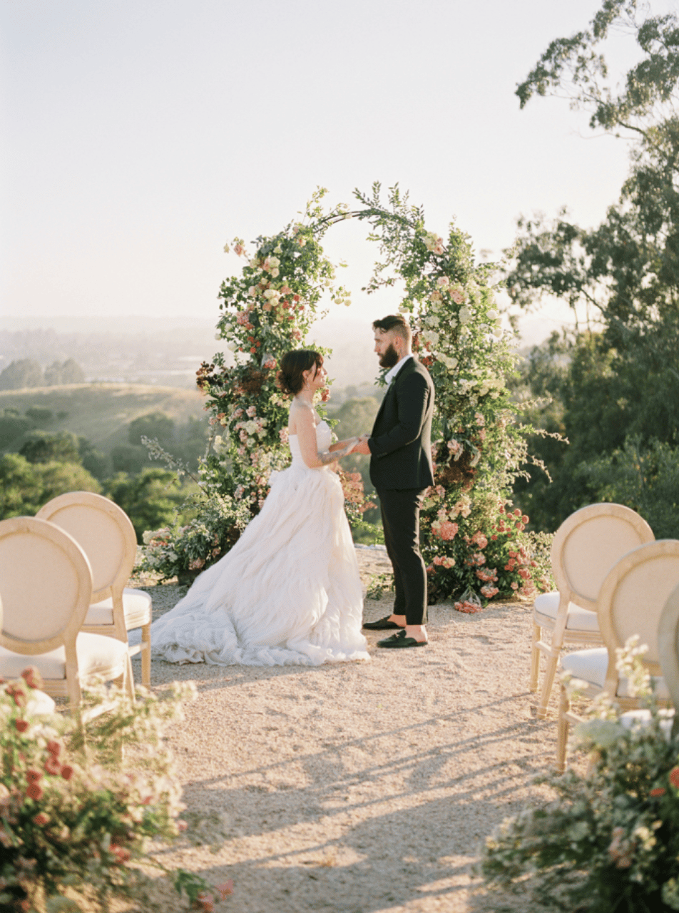 A Classic Fall Wedding Shoot at Casa Blanca Interlaken photo 2