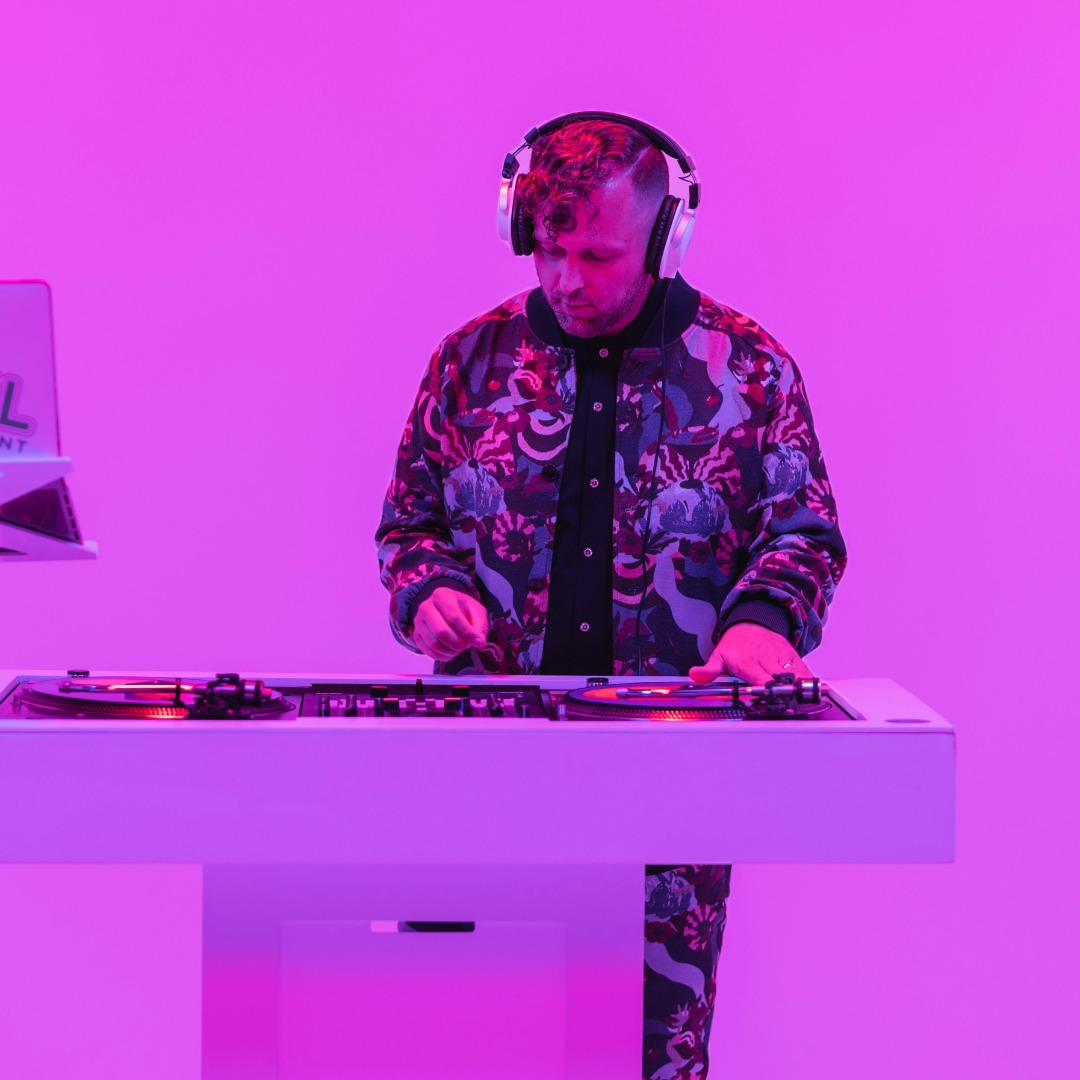 Del Vinyl FL
